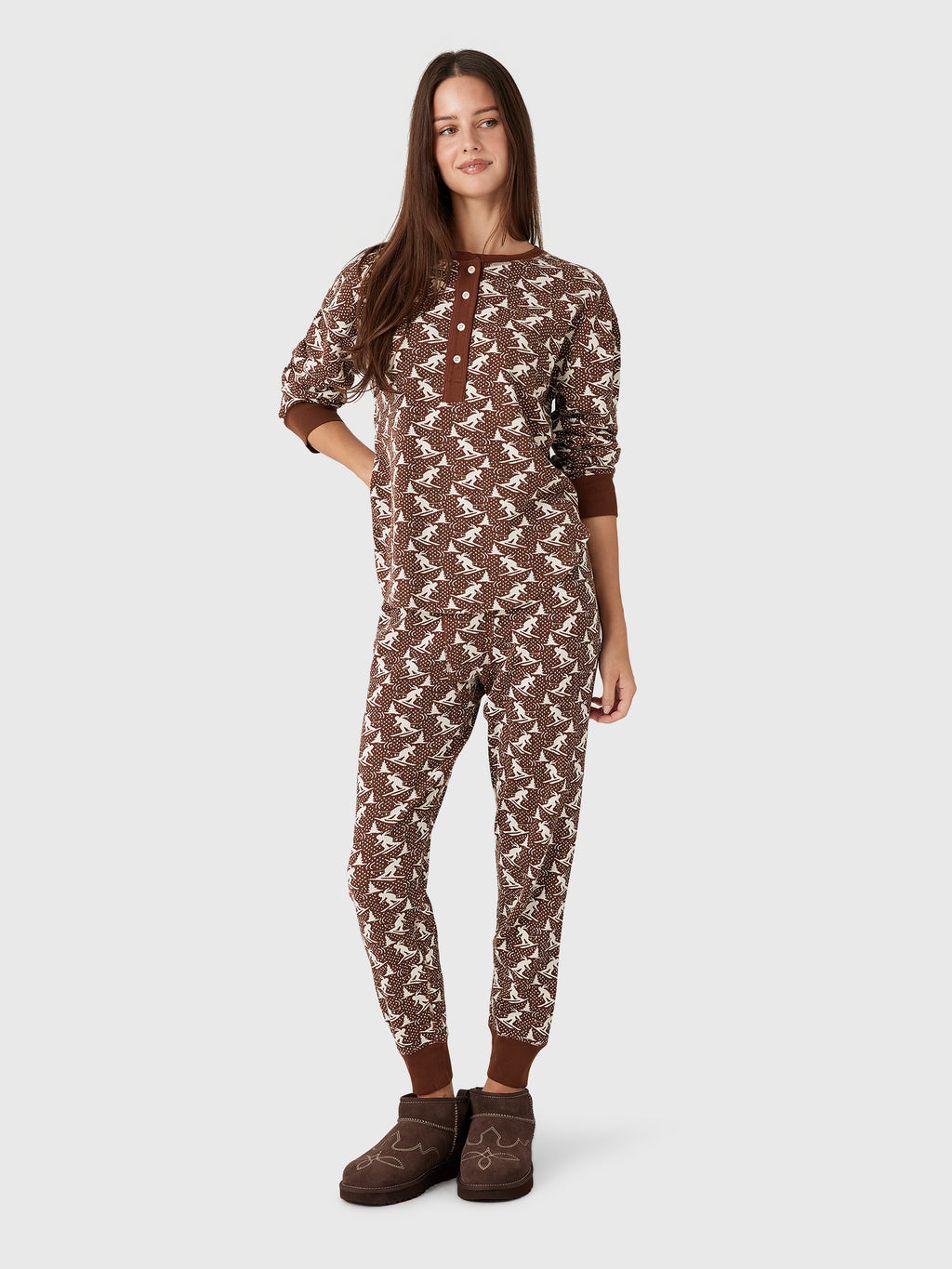 The Great Outdoors Women's The Slope Henley - Saint Bernard