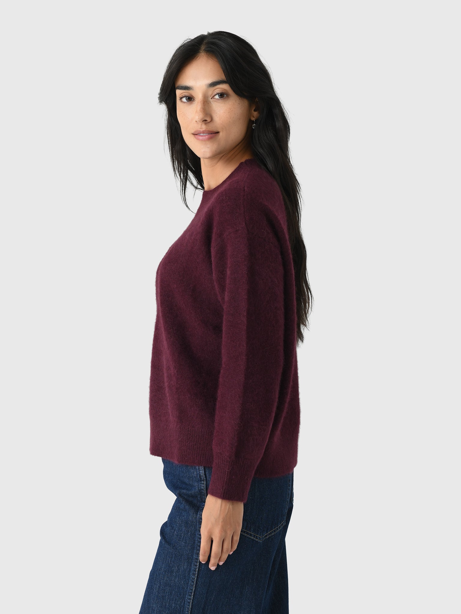 ONCEPTMARLOWxROYALBURGUNDY-alt2