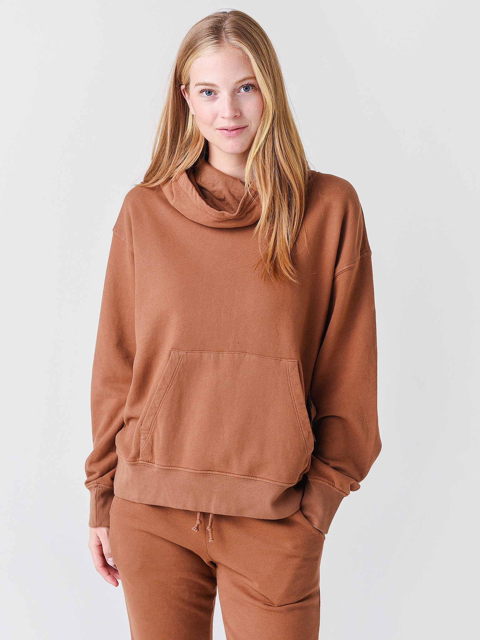 Velvet Women's Ora Sweatshirt - Saint Bernard