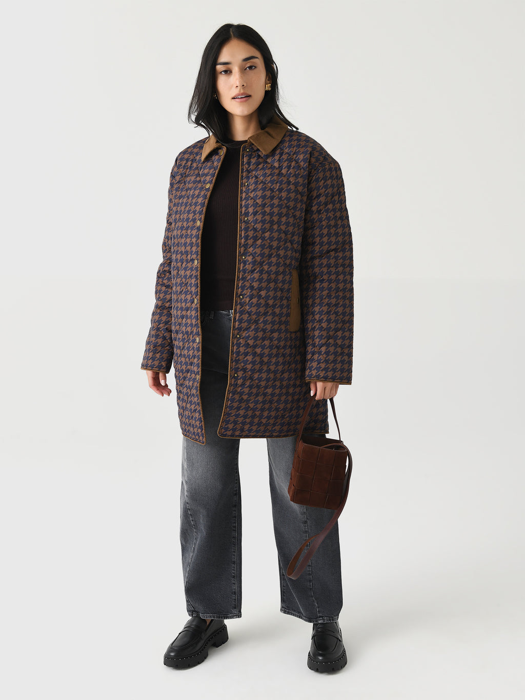 OW31F6xVICUNANAVYHOUNDSTOOTH-alt1