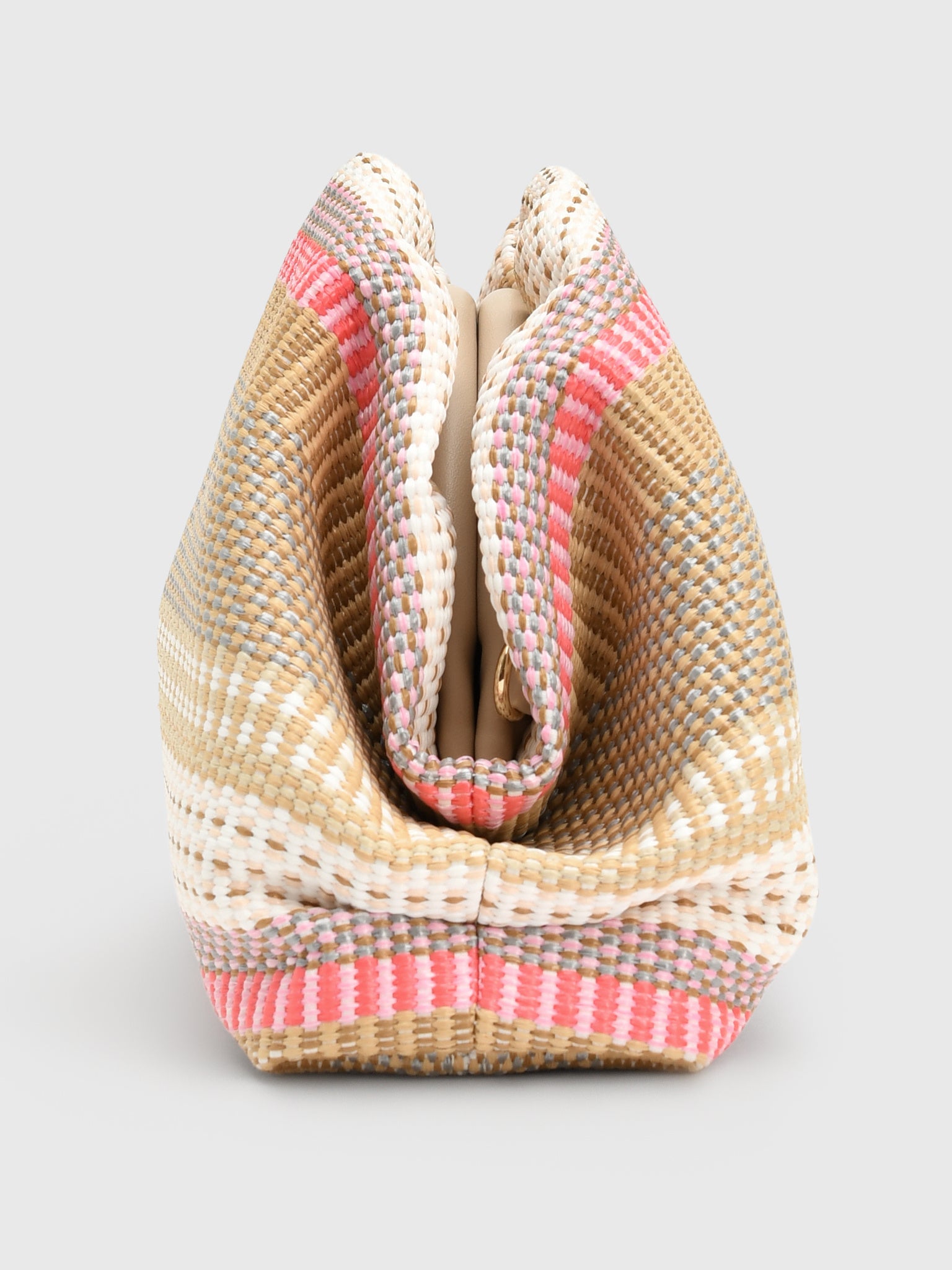 JOANSiE Oyster Clutch - Saint Bernard