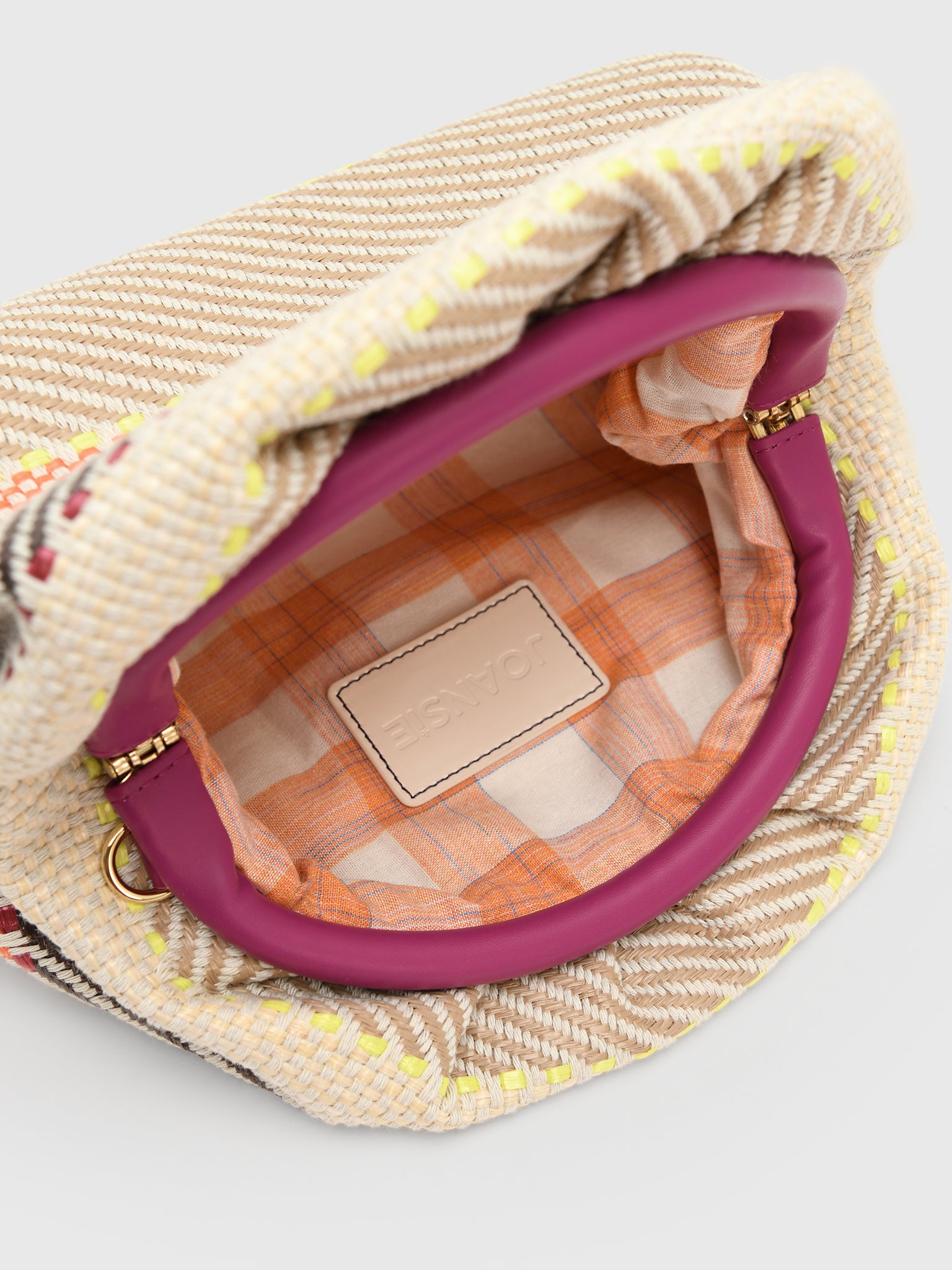 JOANSiE Oyster Clutch - Saint Bernard