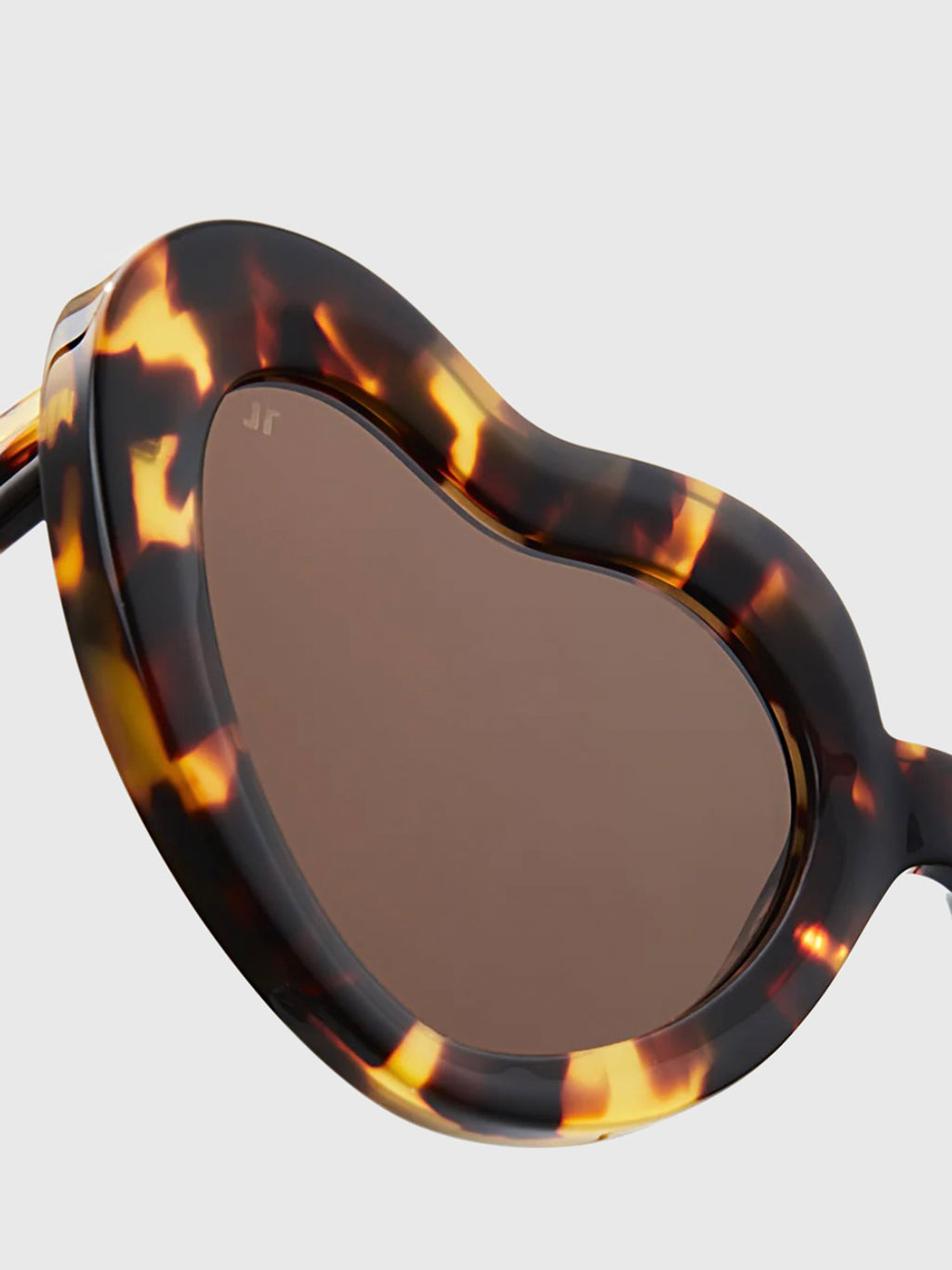 P403-E203esxTORTOISE-alt2