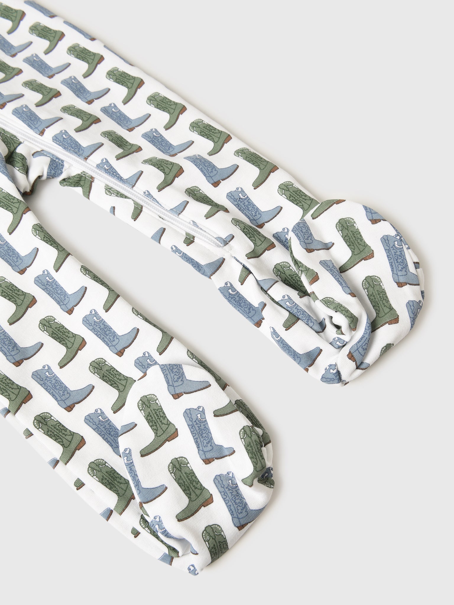 PARKERxCOWBOYBOOTS-alt2