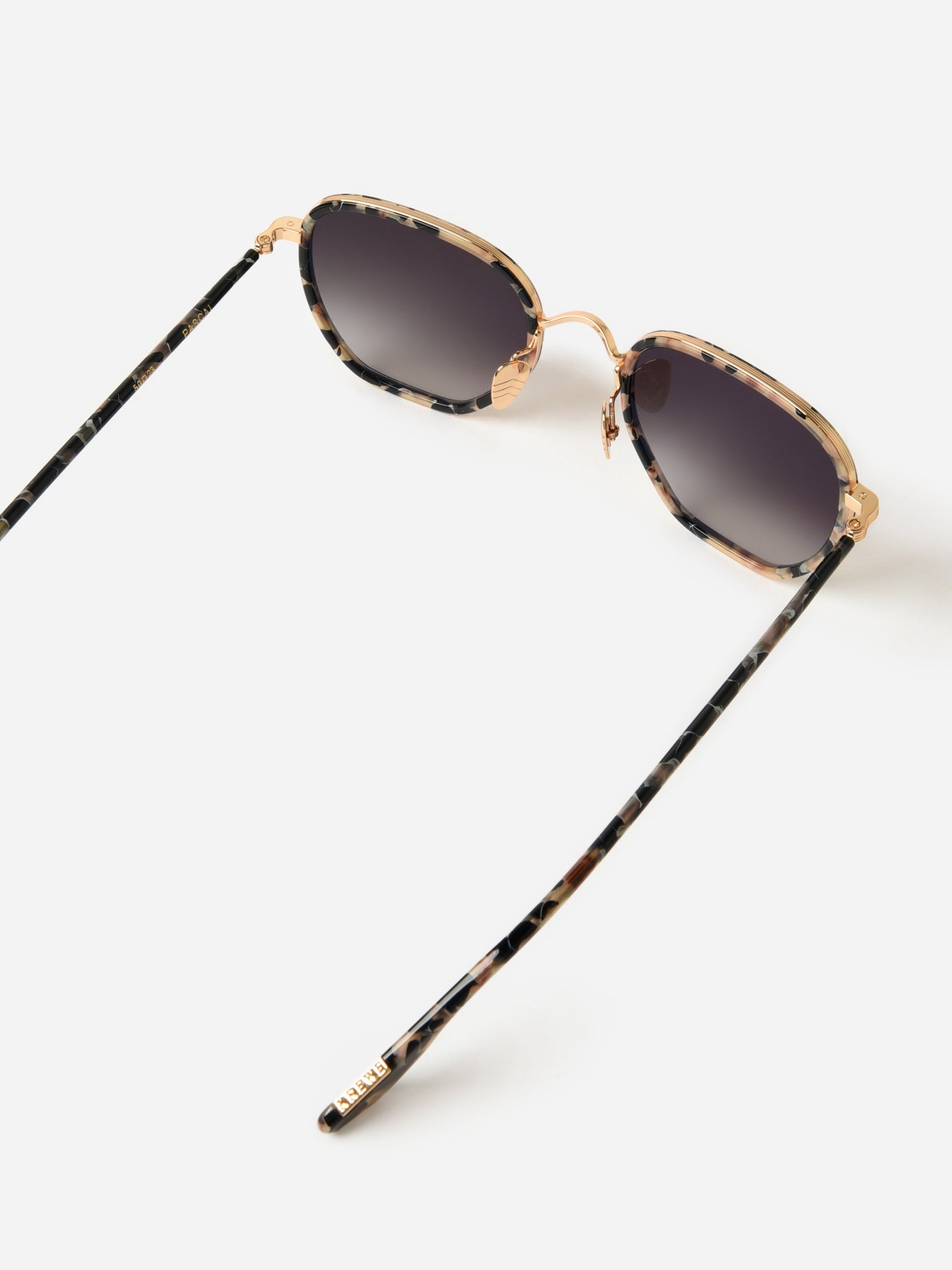 PASCALxTITANIUMCREMA-alt5