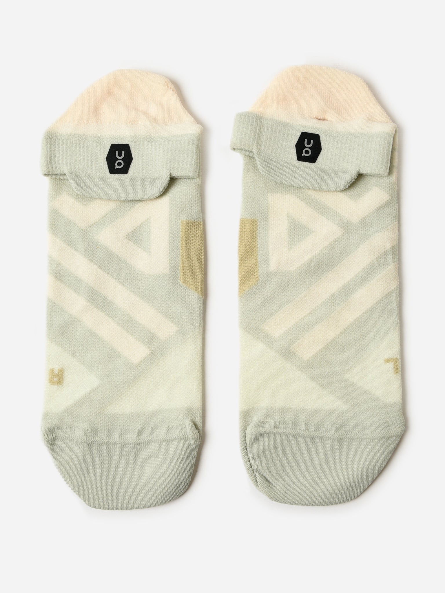 ON Men's Performance Low Socks - Saint Bernard