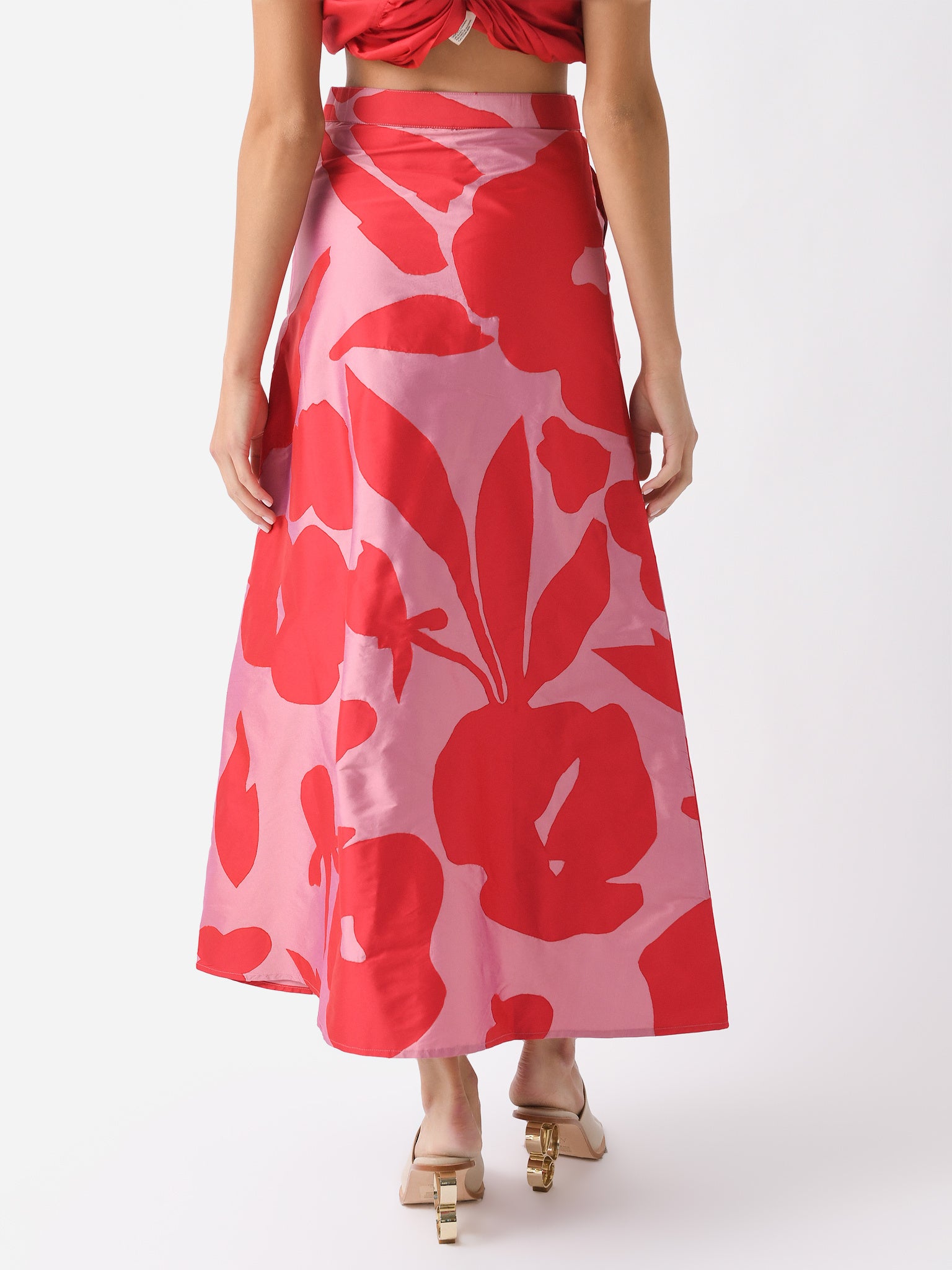 PF24-039_xPINKANDRED-alt3