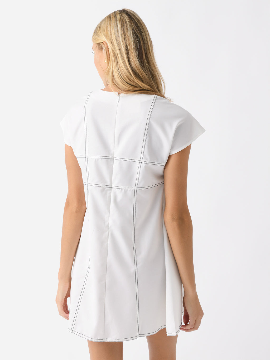 PF24-101xWHITE-alt3