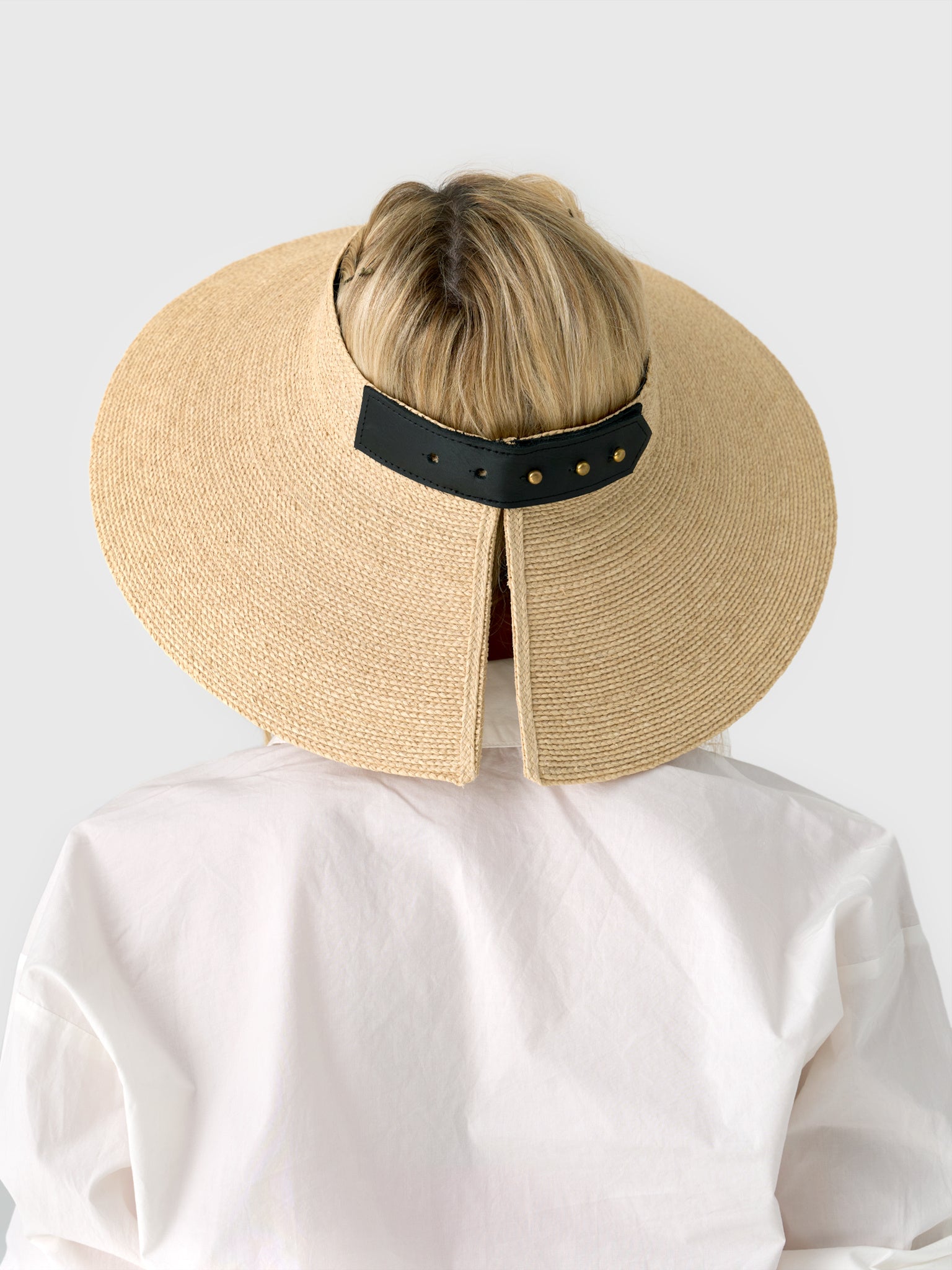 Janessa Leone Women's Birdie Visor – Saint Bernard
