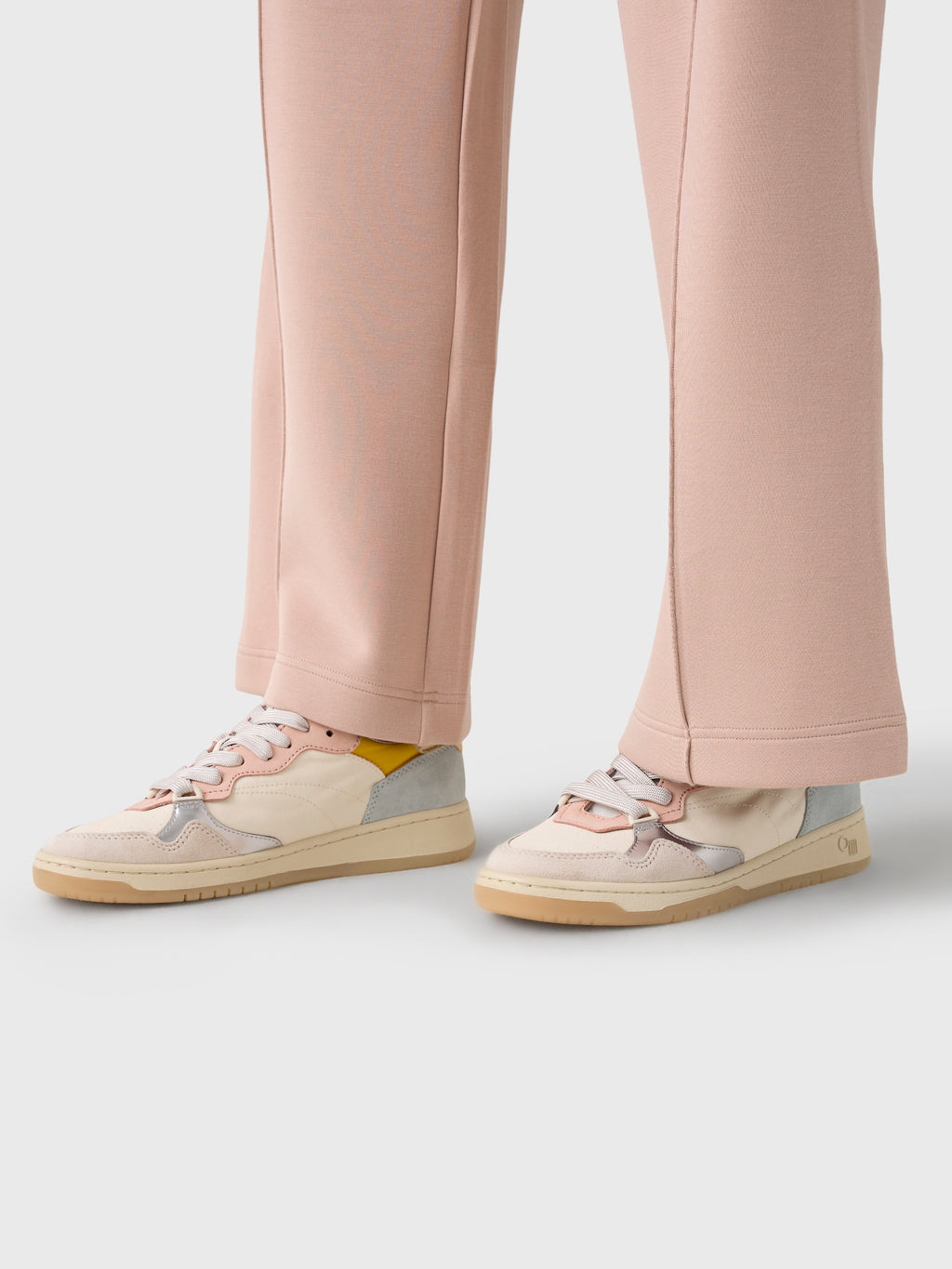Oncept Women's Phoenix Sneaker - Saint Bernard