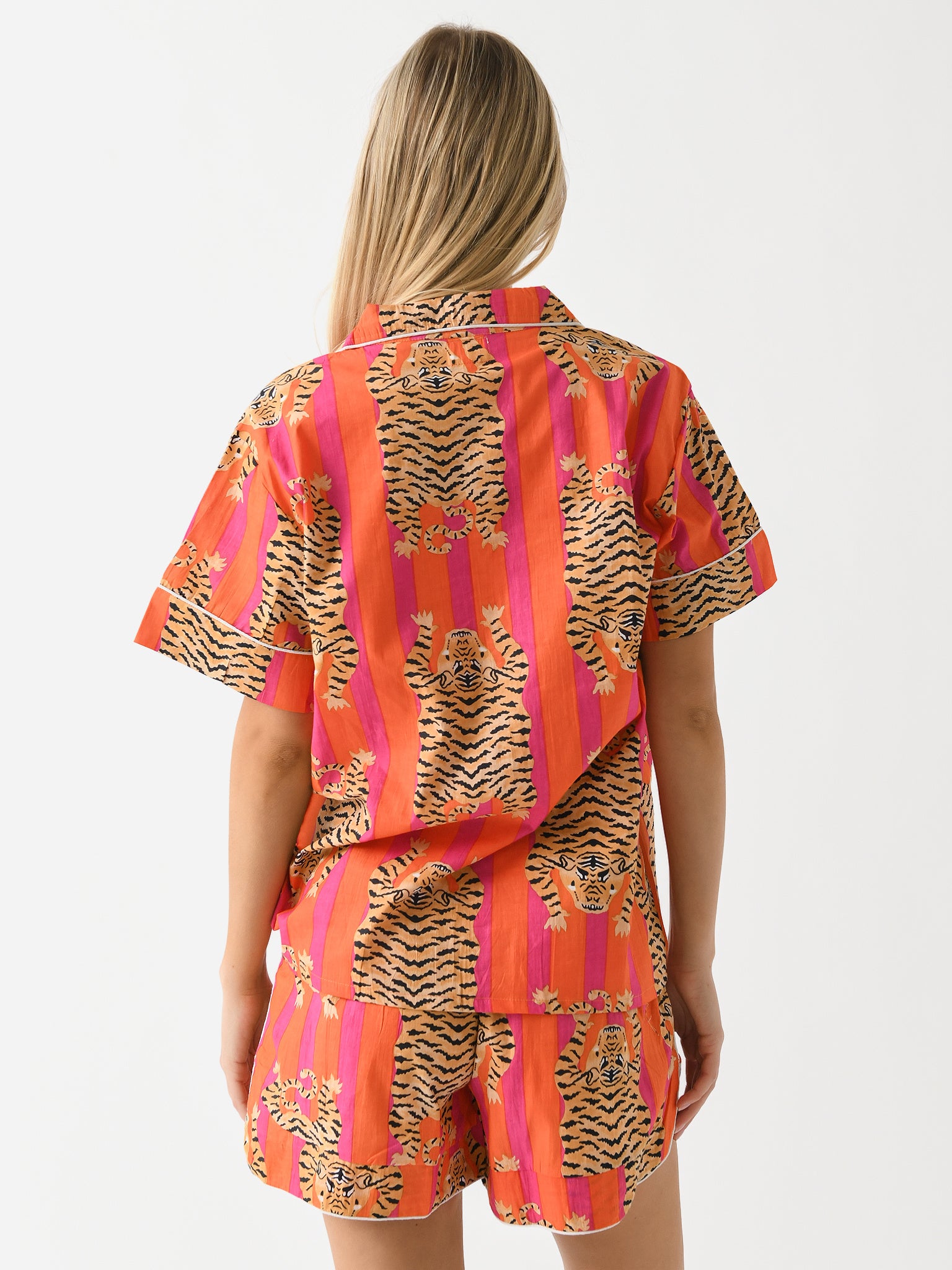 PJ SETxREDTIGER-alt3