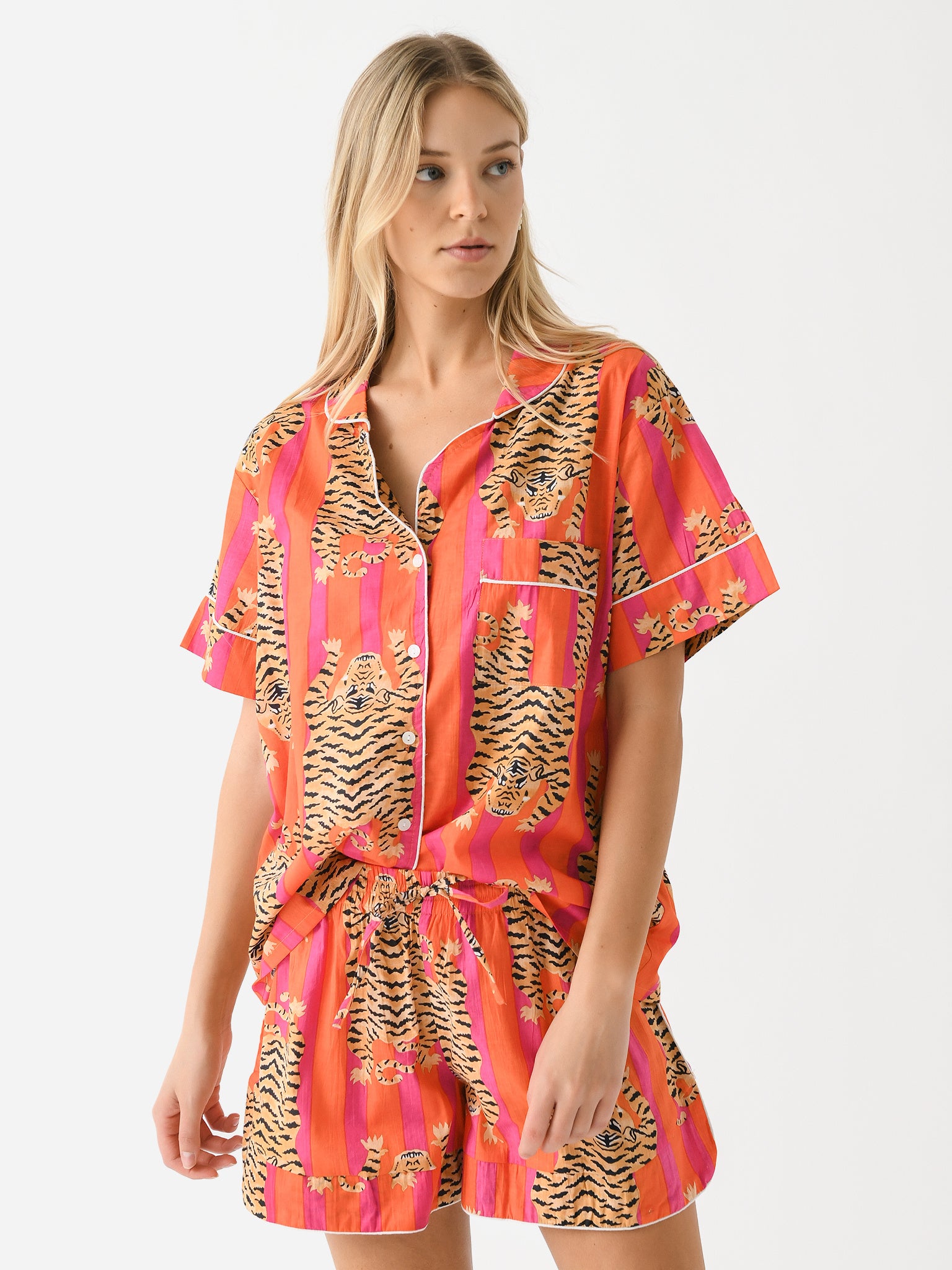 Sur La Vague Women's Short Pajama Set - Saint Bernard