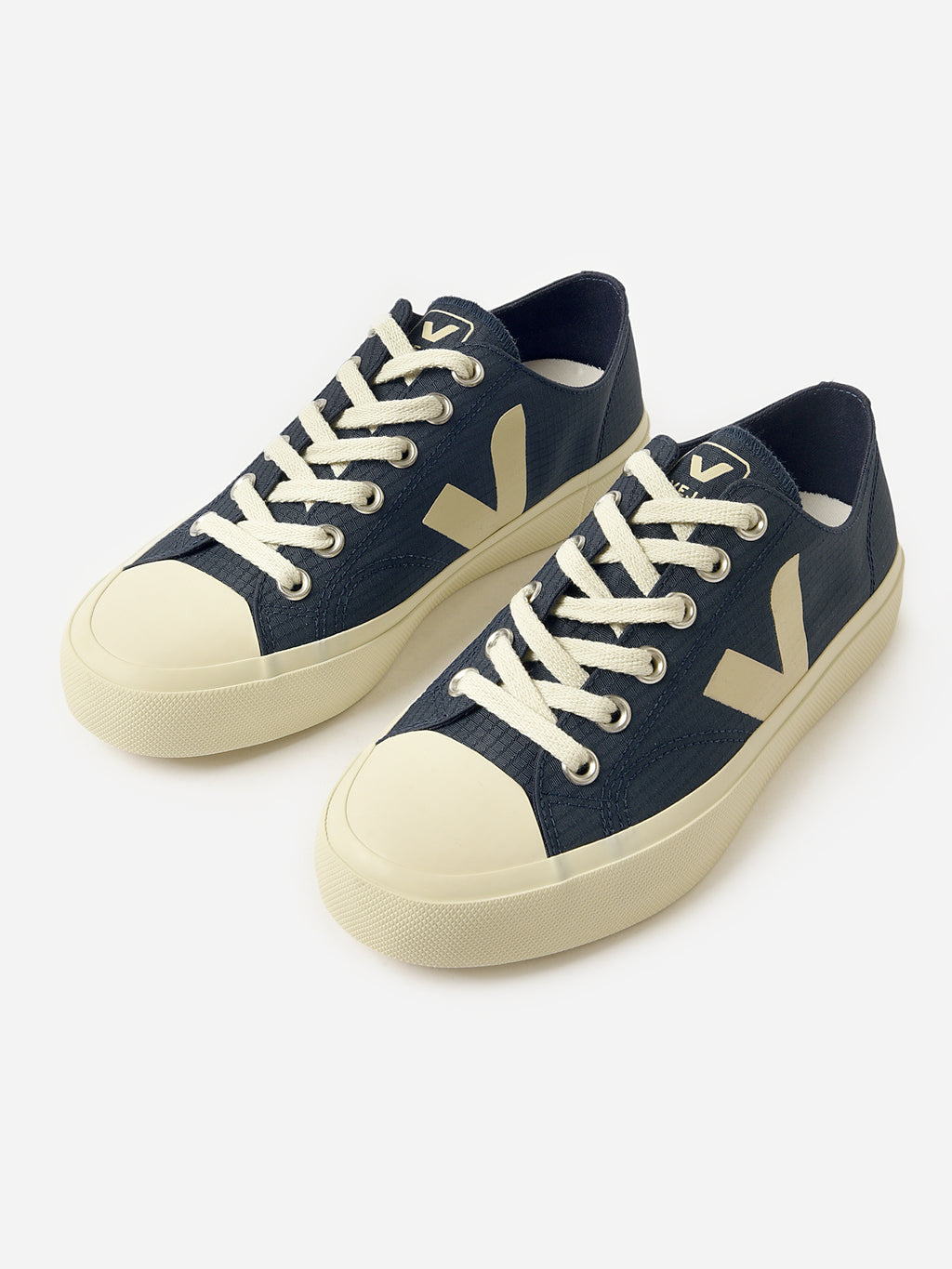 VEJA Women's Wata II Low Ripstop Sneaker - Saint Bernard