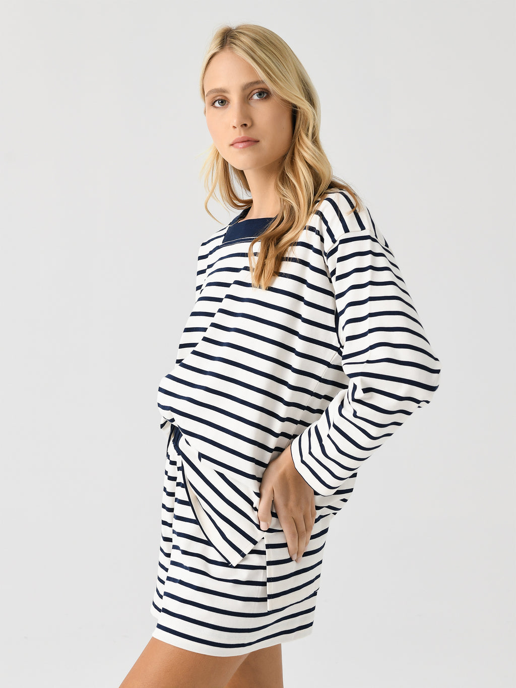 PS1105-NCRxNAVYCREAM-alt2