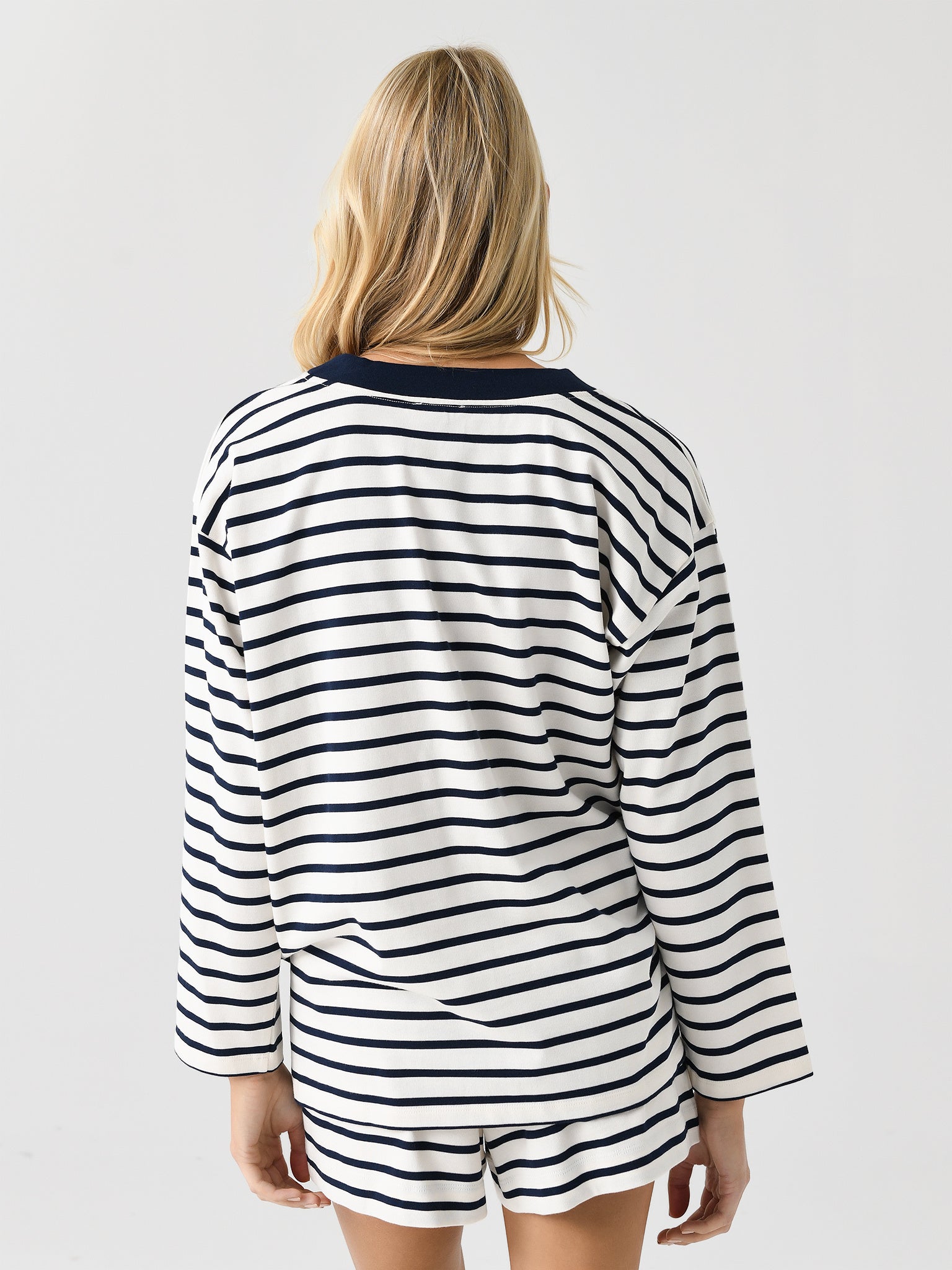 PS1105-NCRxNAVYCREAM-alt3