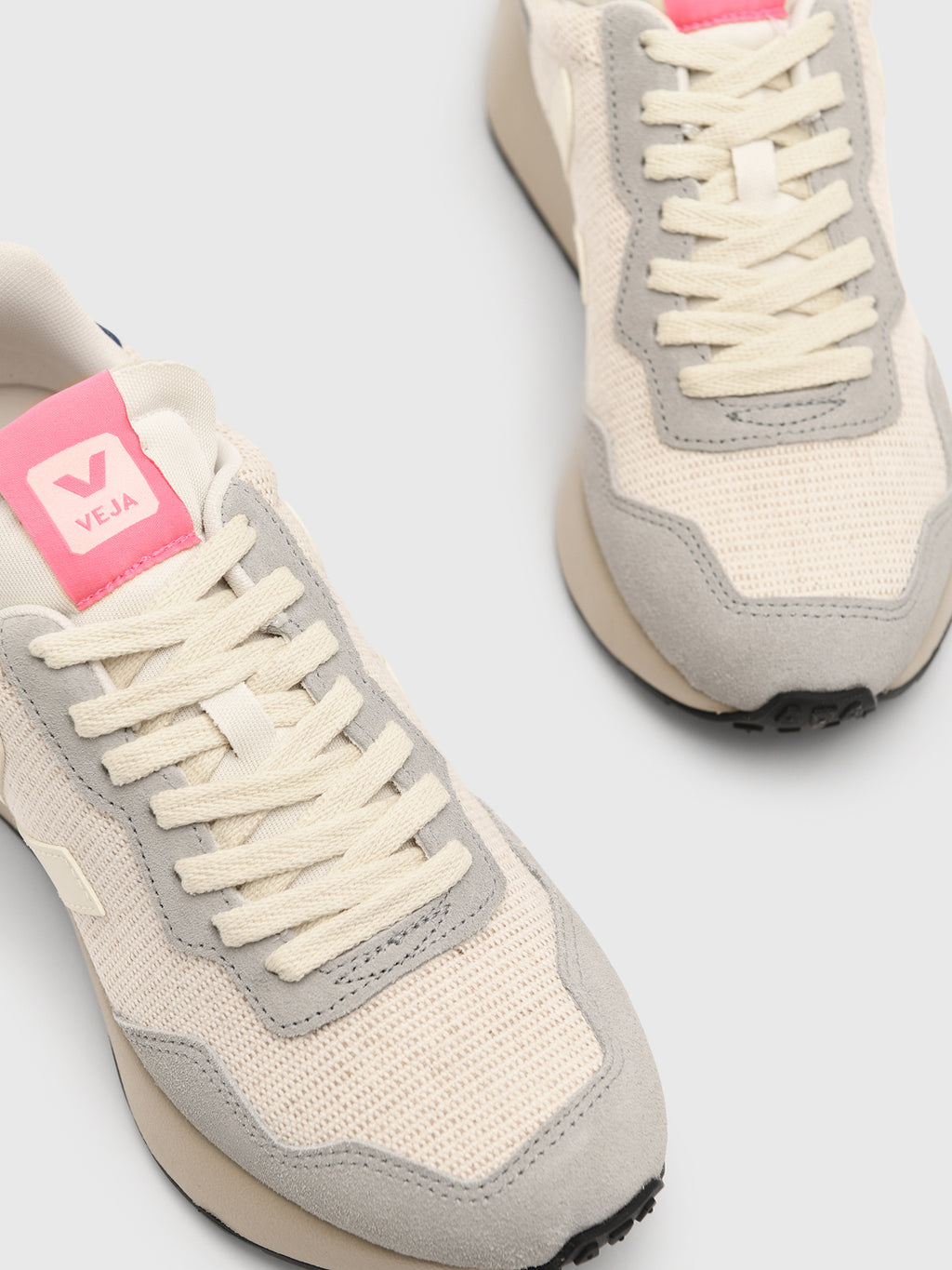 VEJA Women's Paulistana J-Mesh Sneaker - Saint Bernard
