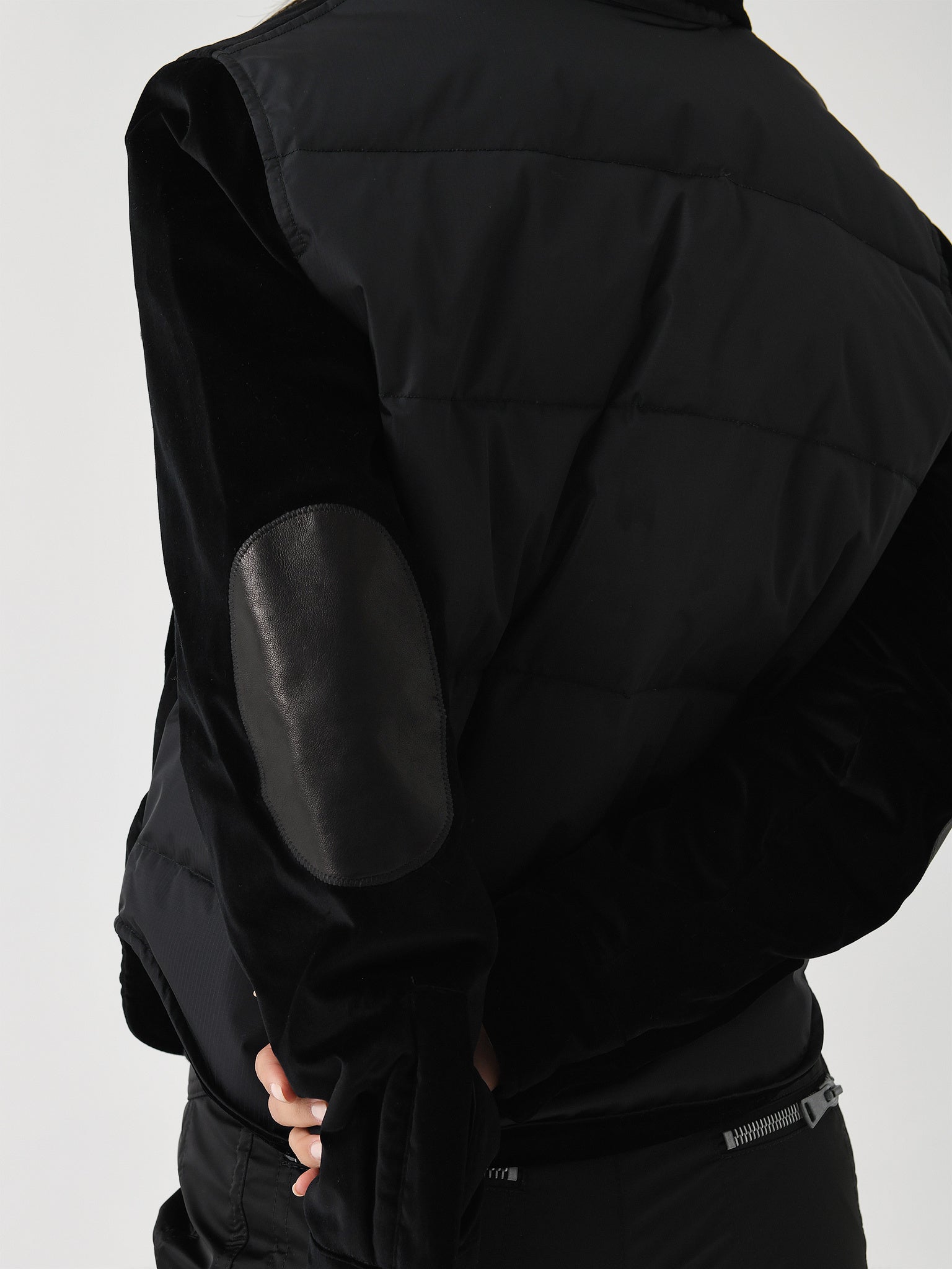 PS4L03PLxBLACKVELVET-alt5