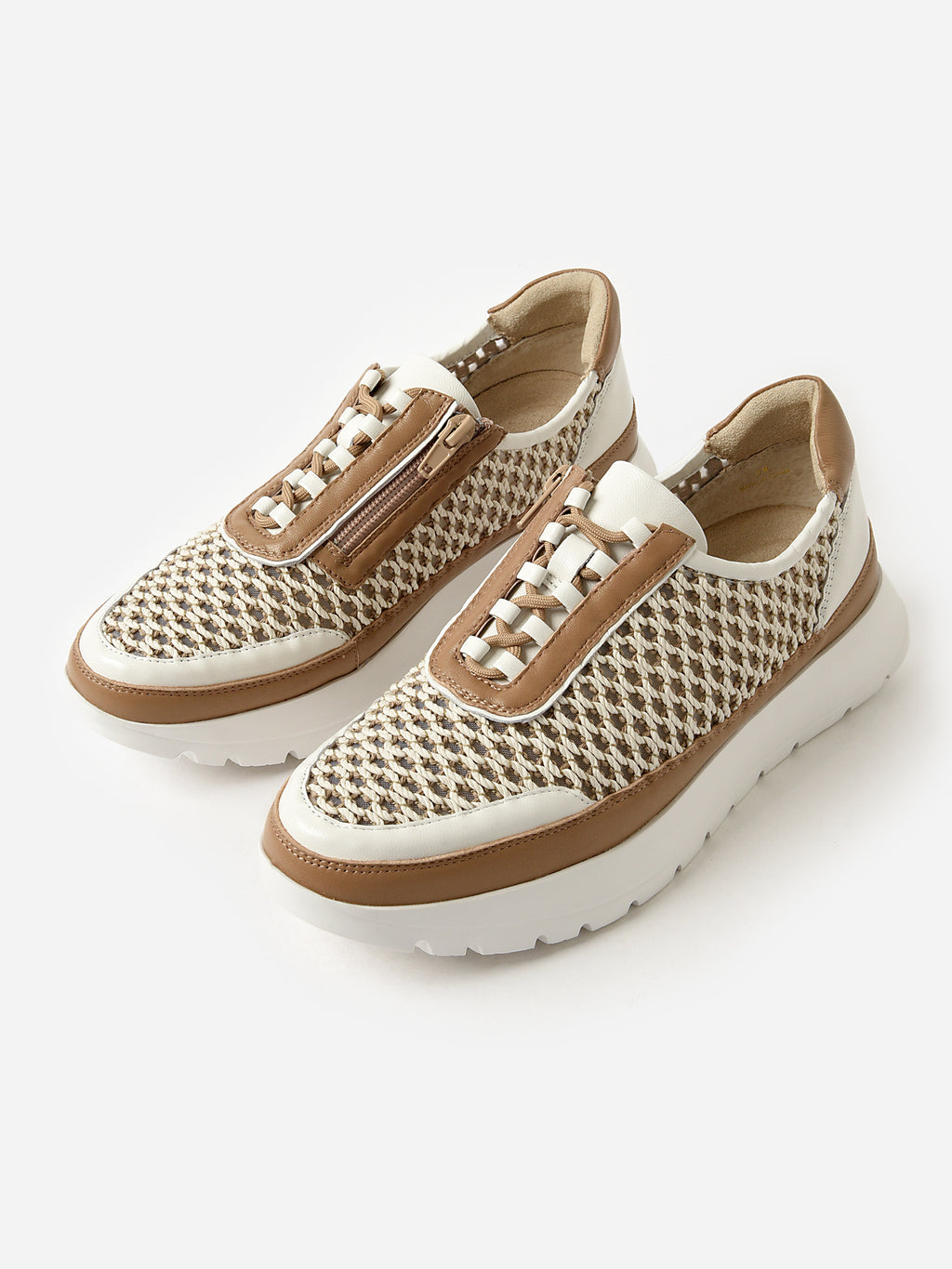 Vaneli Women's Qubi Sneaker - Saint Bernard