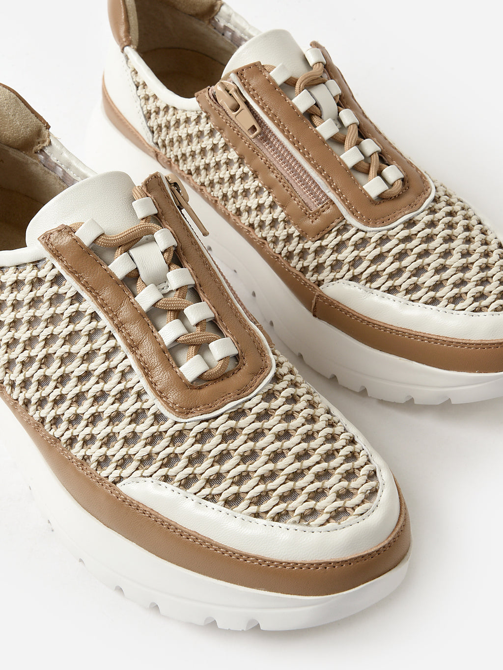 Vaneli Women's Qubi Sneaker - Saint Bernard