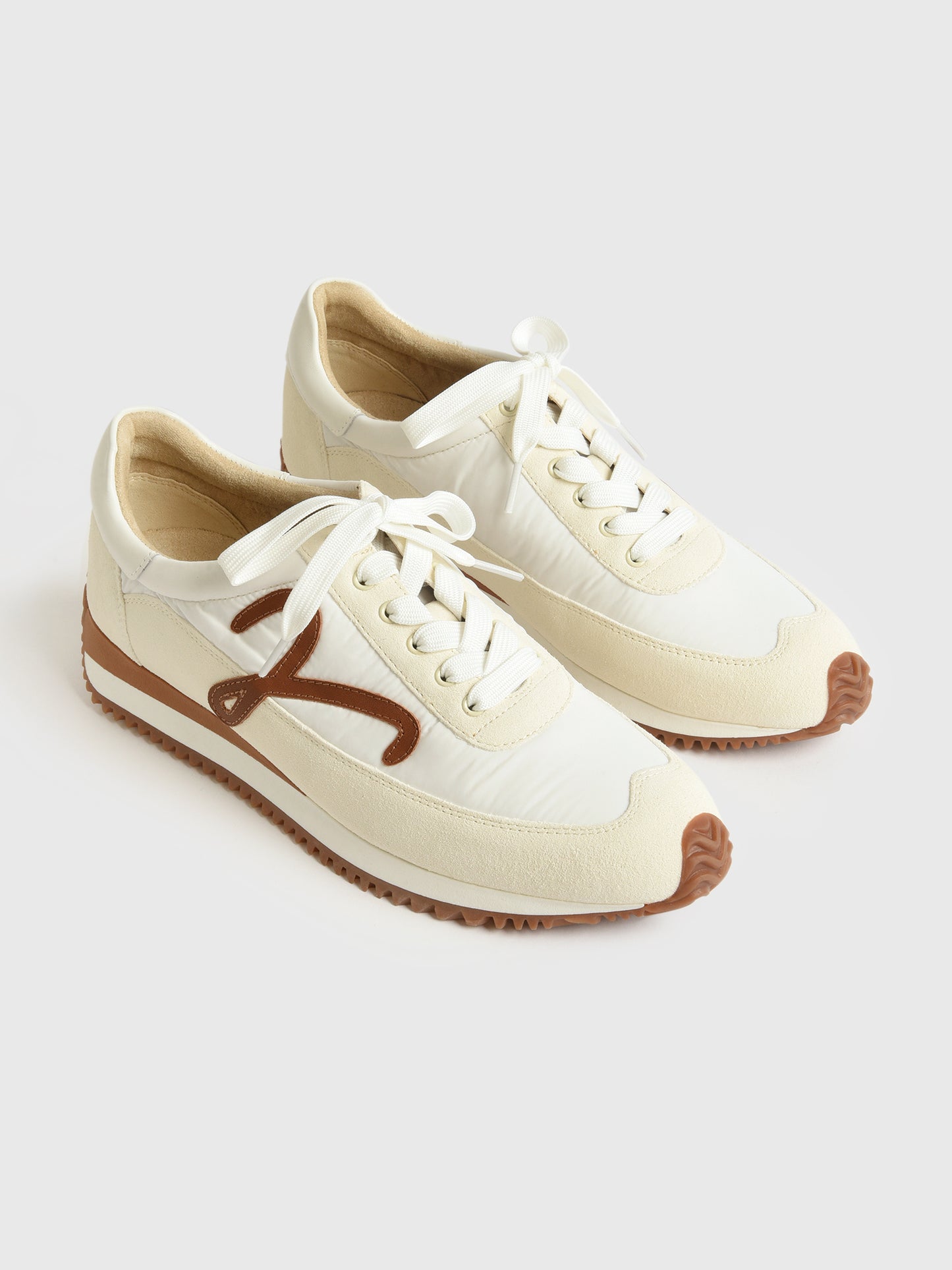 Vaneli Women's Queen Sneaker - Saint Bernard