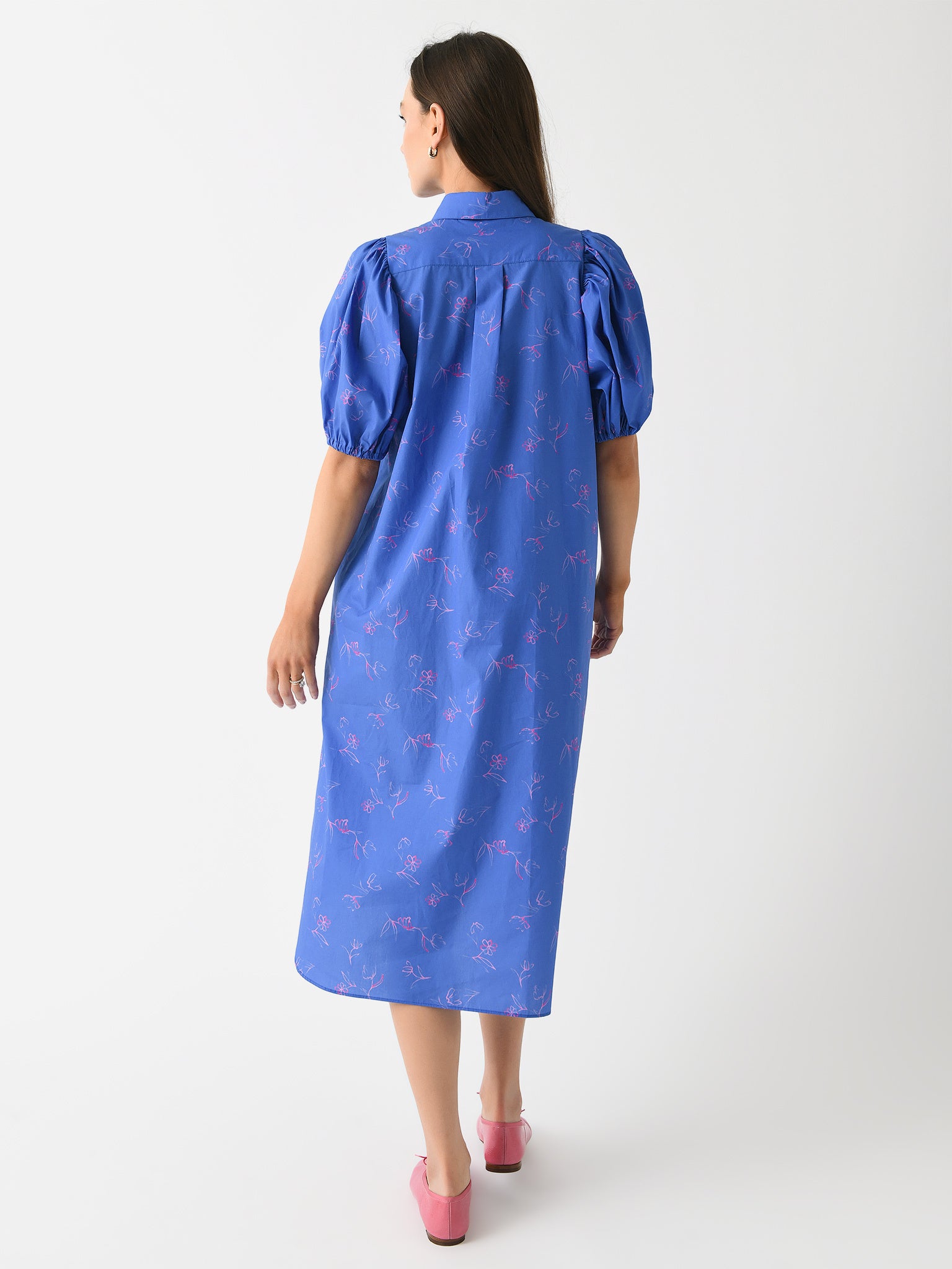 R12020529xBLUEBASEWITHPINKFLOWERS-alt2