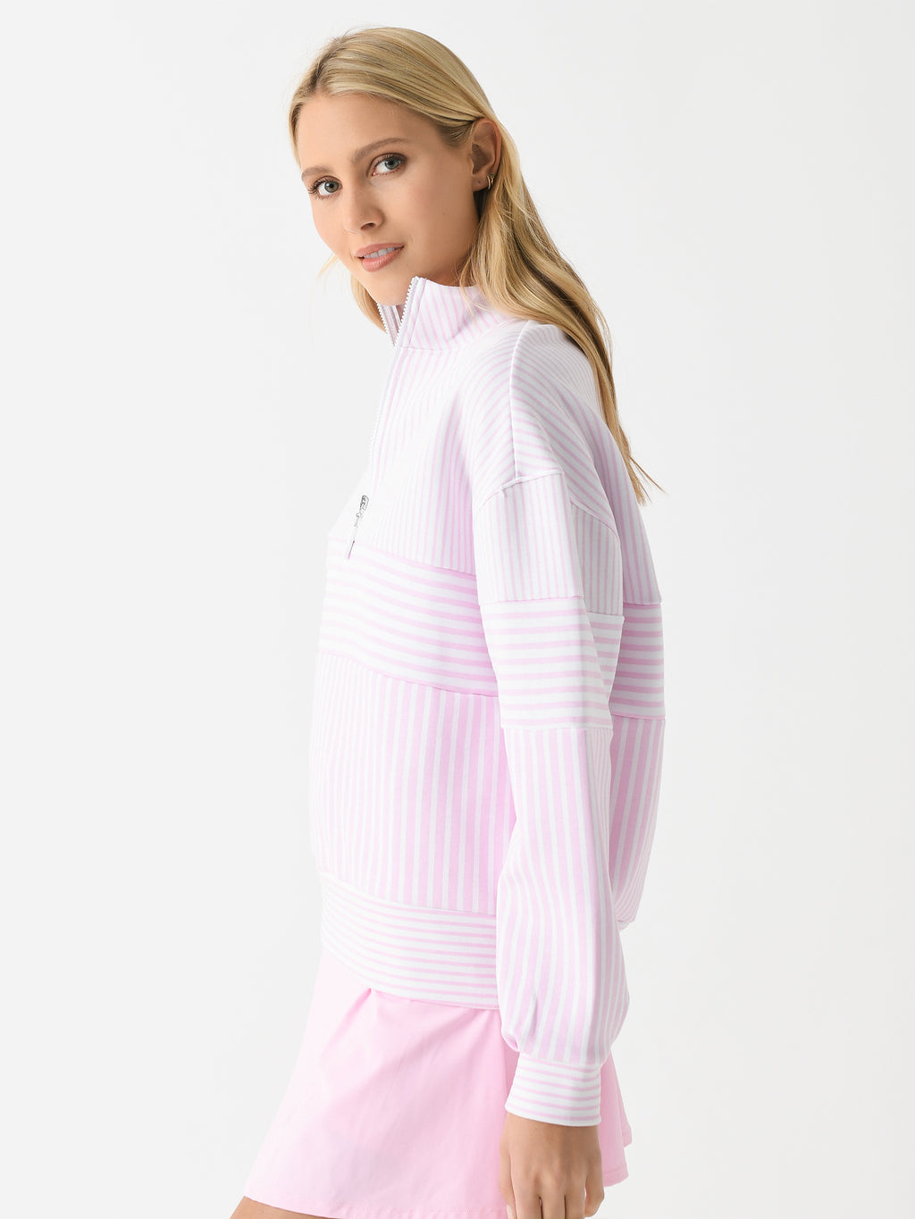 R23AB045PxPETALSTRIPES-alt2