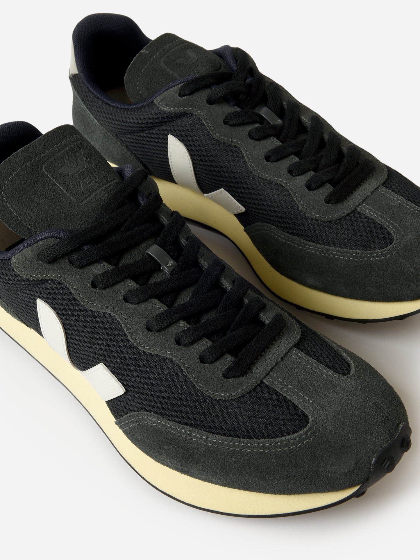 RB0102367xBLACKWHITEOXFORDGREY-alt2