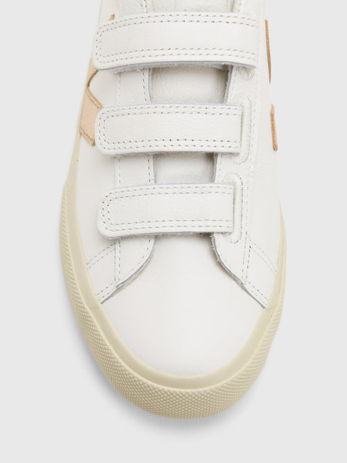 VEJA Women's Recife Leather Sneaker - Saint Bernard