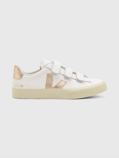 VEJA Women's Recife Leather Sneaker - Saint Bernard