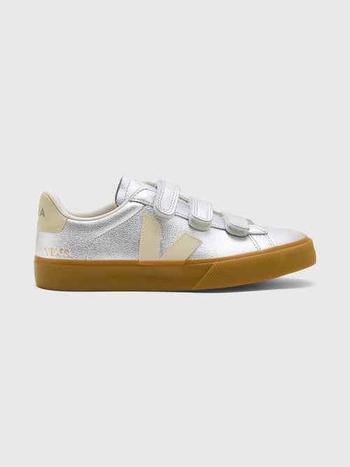 VEJA Women's Recife Leather Sneaker