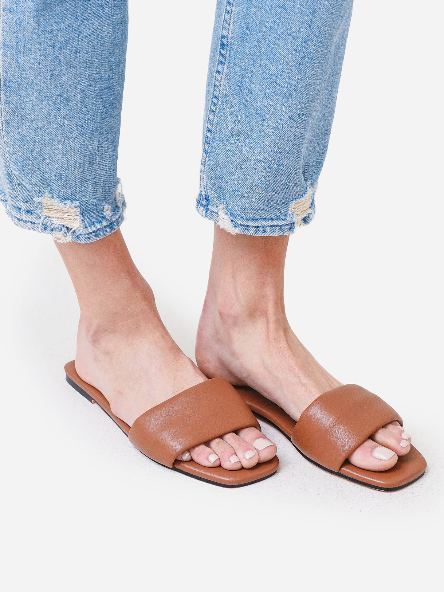 RENEE_xCOGNACLEATHER-alt1