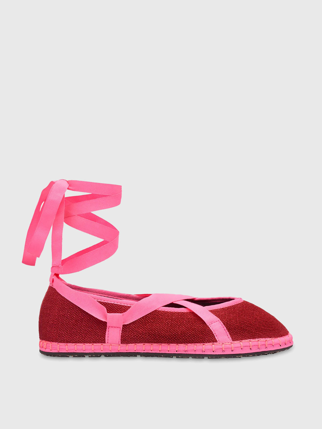 Flabelus Women's Ribbon Linen Cherry Flat - Saint Bernard