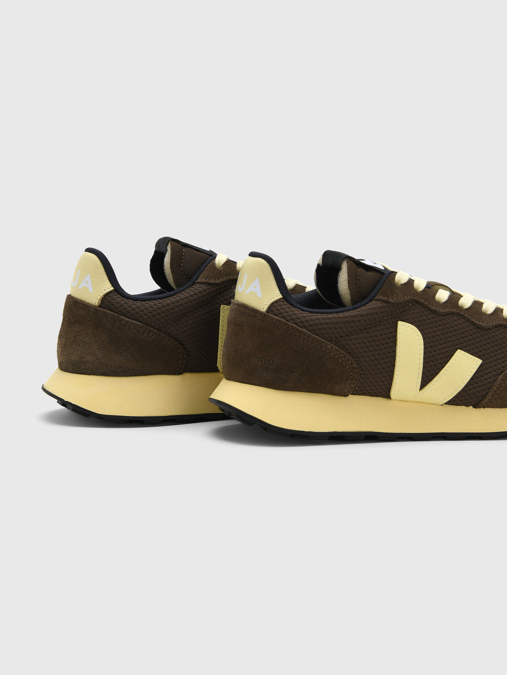 VEJA Women's Rio Branco II Alveomesh Sneaker - Saint Bernard