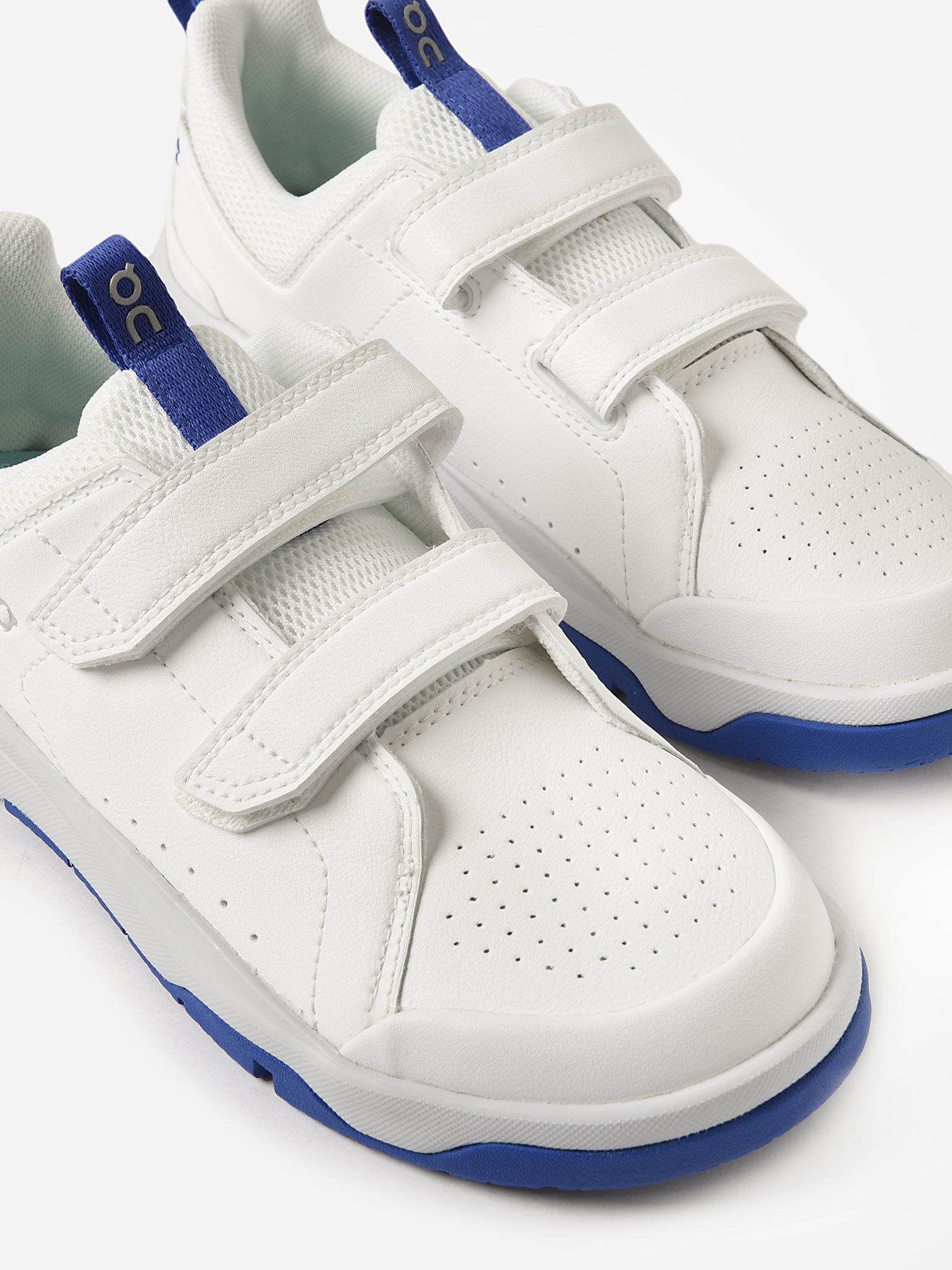 ROGERKIDSxWHITEINDIGO-alt2