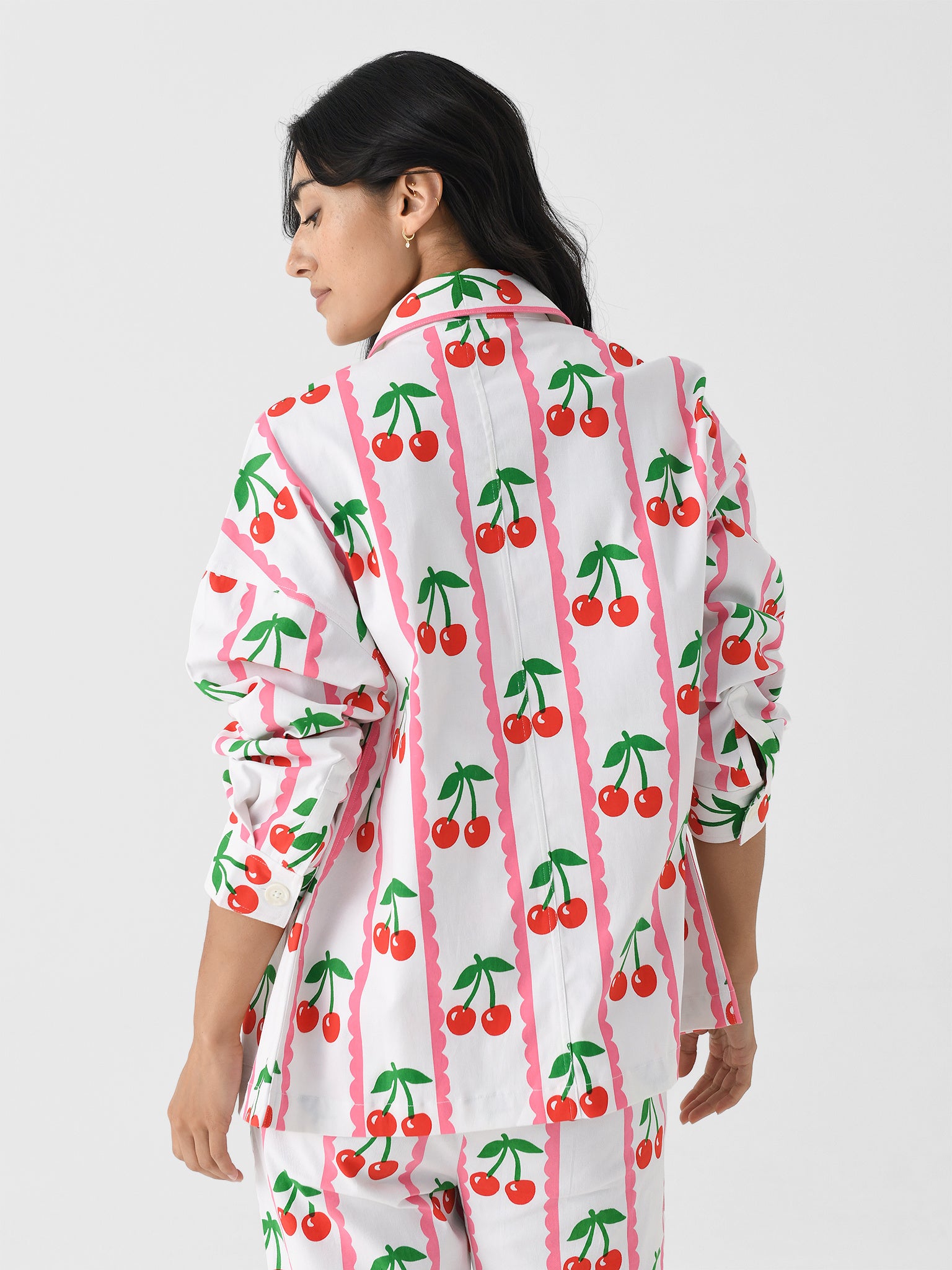 ROMY_JACKETxSCALLOPEDCHERRY-alt3