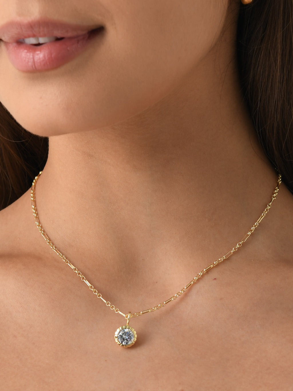 ROUNDBEZELBCNK16xYELLOWGOLD-alt1