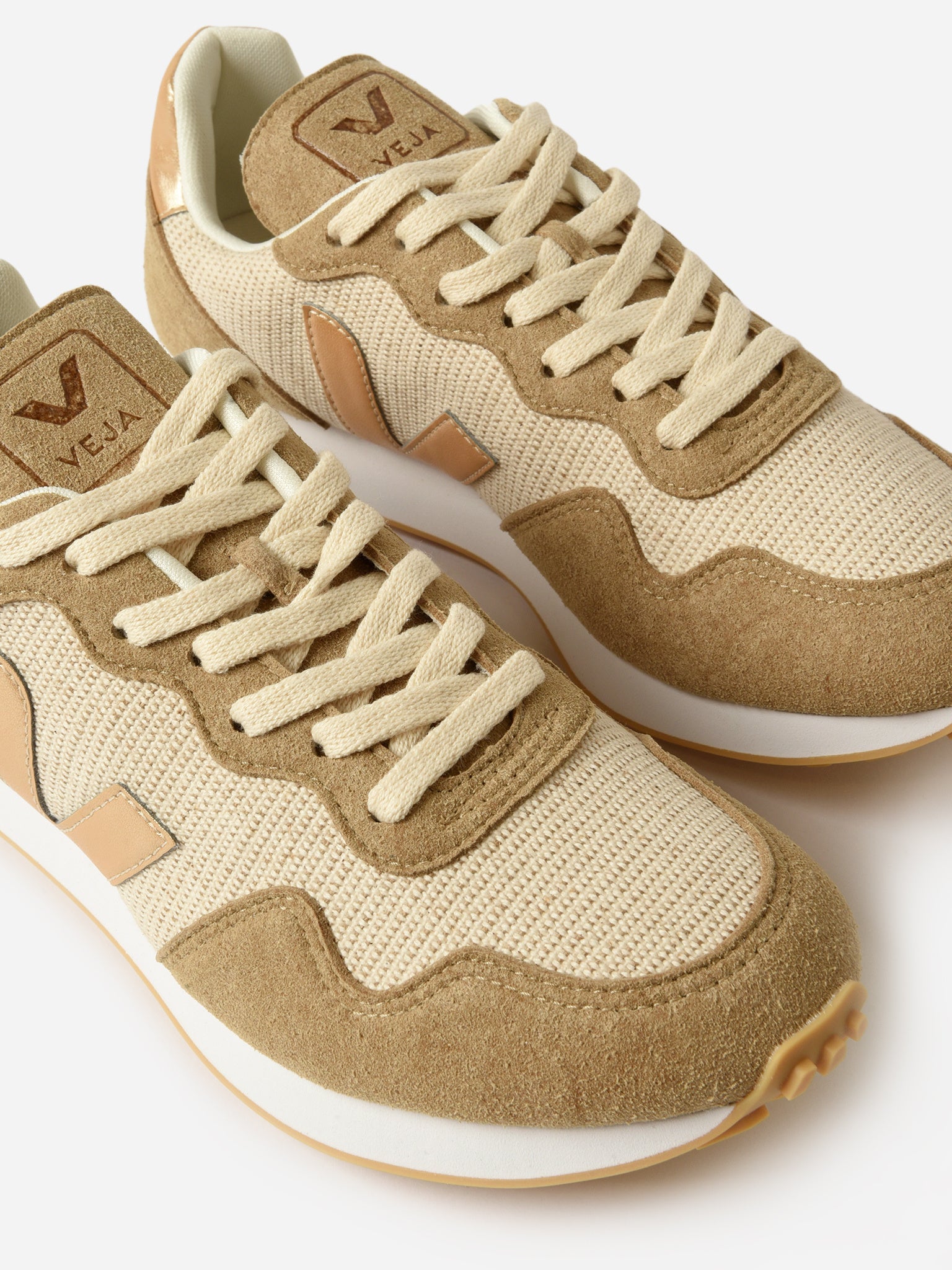 RR1603734xNATURALPLATINE-alt2