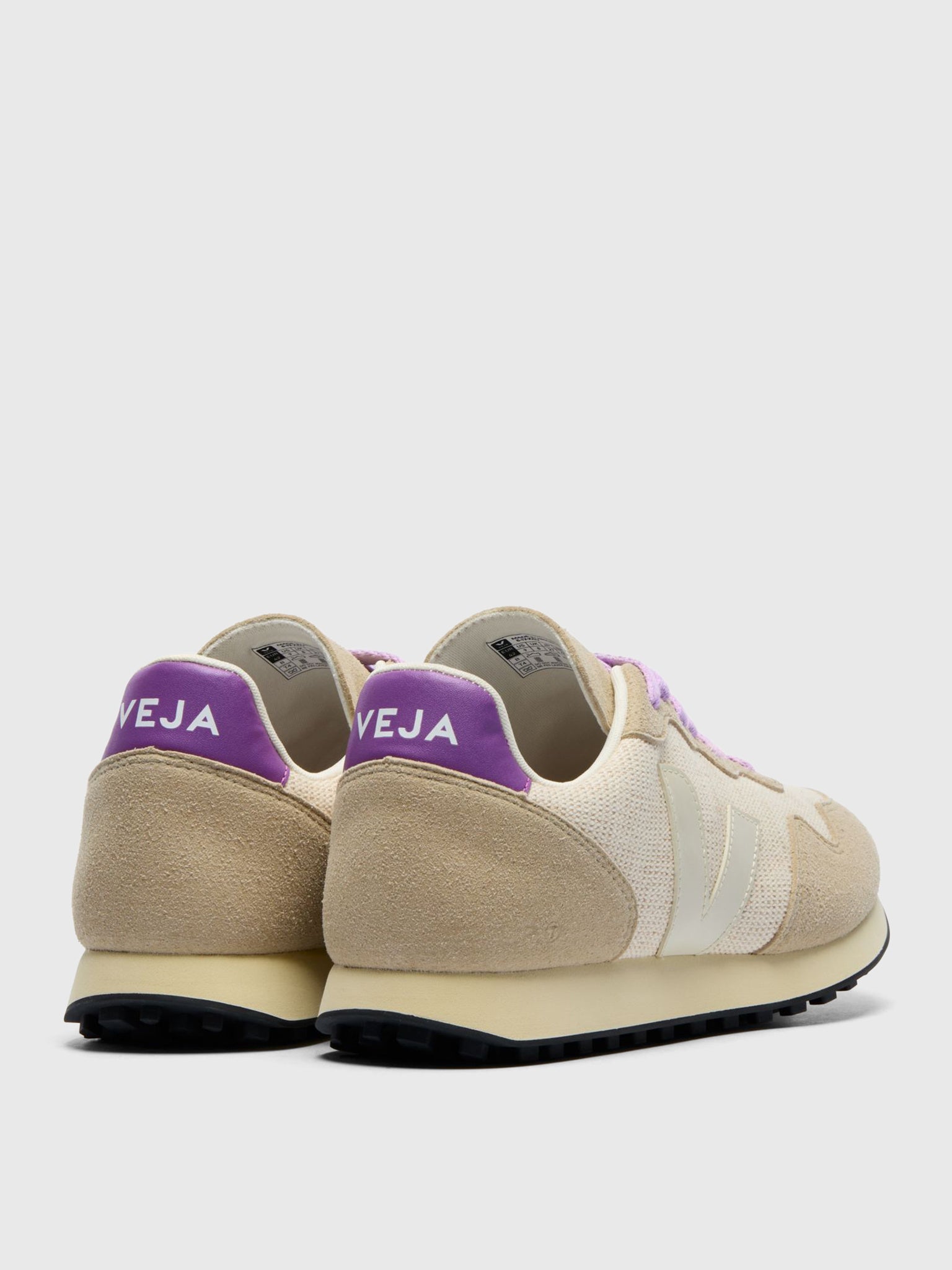 RR1620493AxJUTEPIERRECOSMOS-alt1