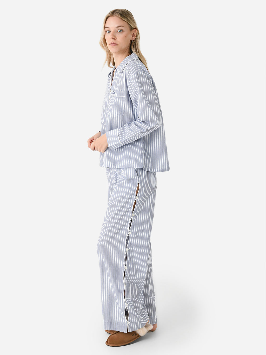 RS24-801xBLUE-alt2