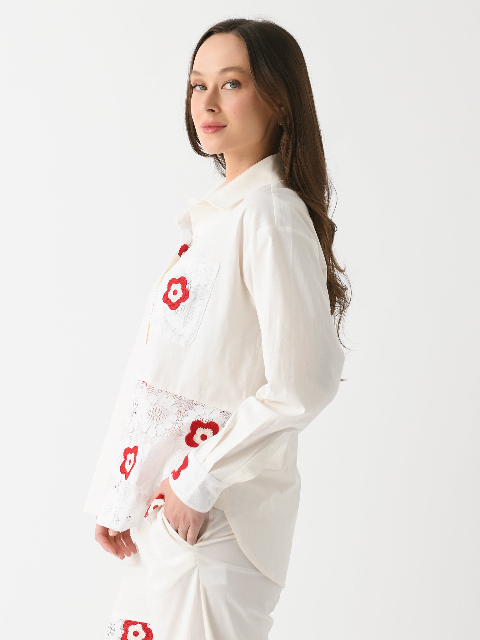 RTWSS24BLW06xREDWHITE-alt2
