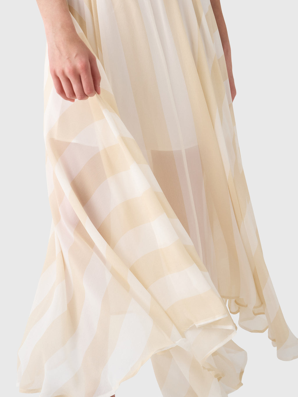 Bondi Born Women's Capri Silk Circle Skirt - Saint Bernard