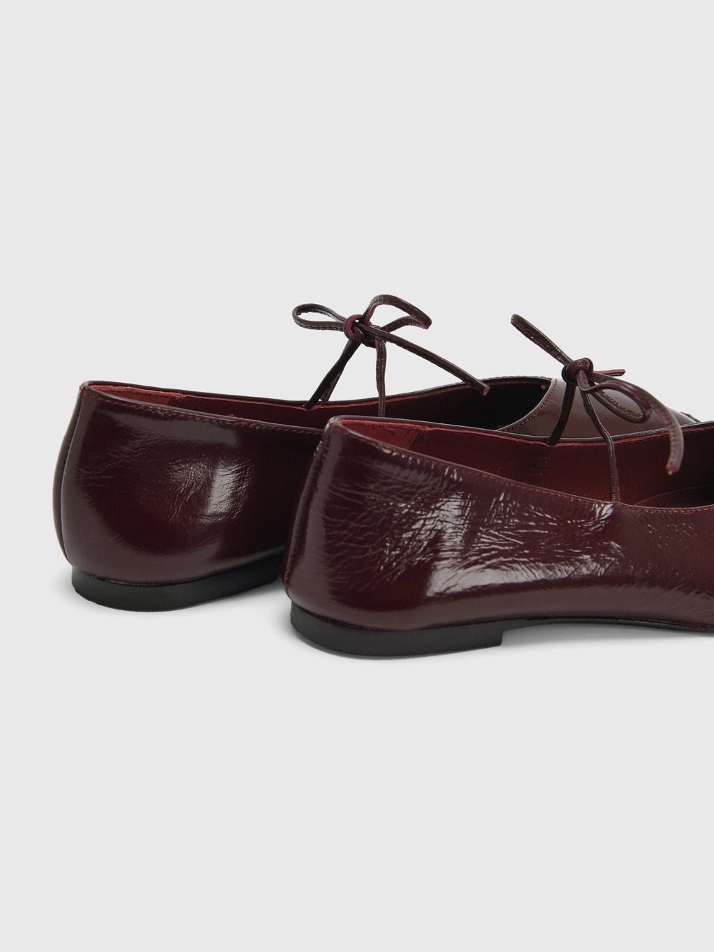 Alohas Women's Sway Leather Ballet Flat - Saint Bernard