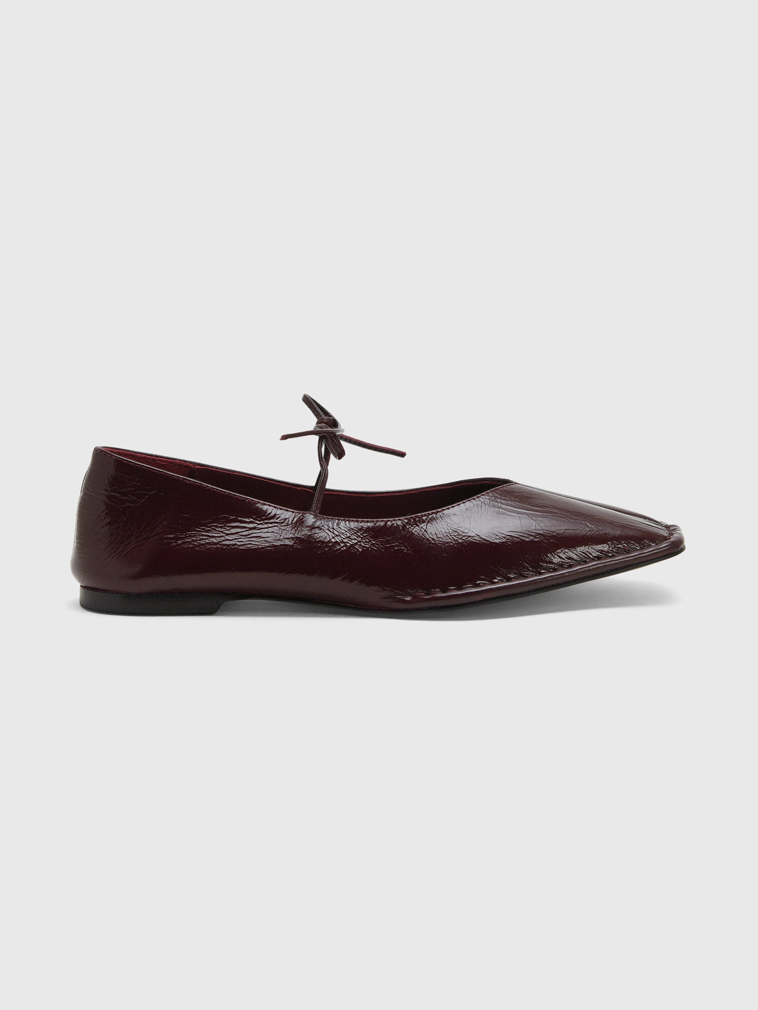 Alohas Women's Sway Leather Ballet Flat - Saint Bernard