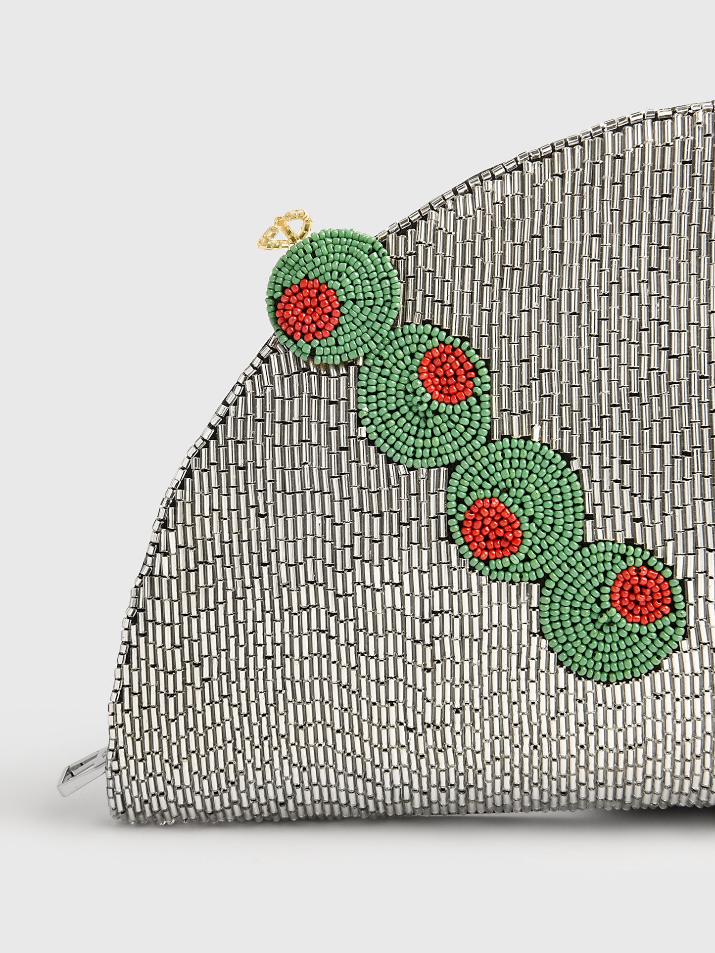 S1038-9284xSILVEROLIVEMOTIF-alt3