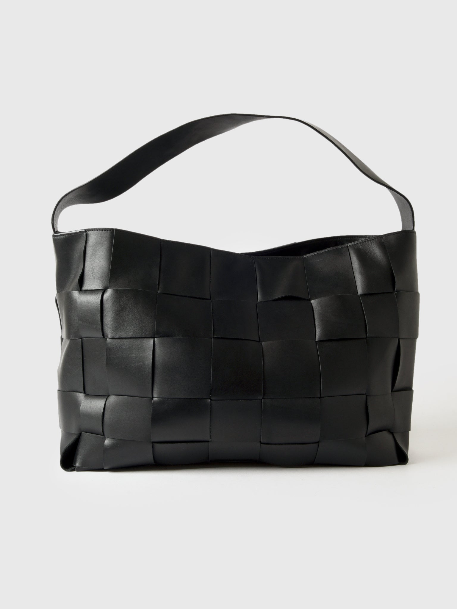 St. Agni Woven Large Tote - Saint Bernard