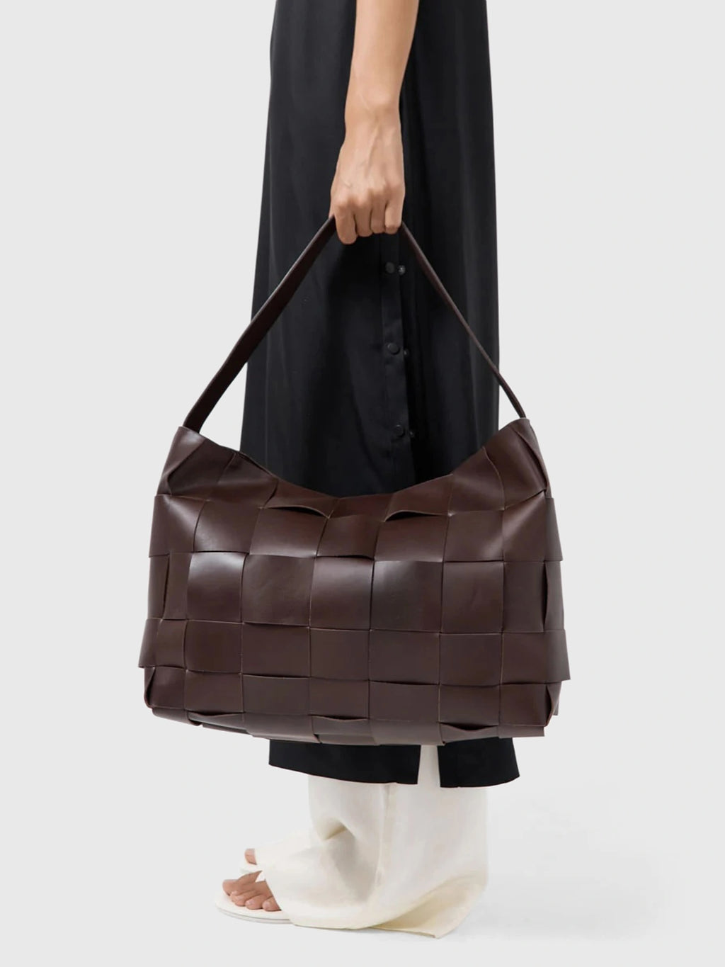 St. Agni Woven Large Tote - Saint Bernard