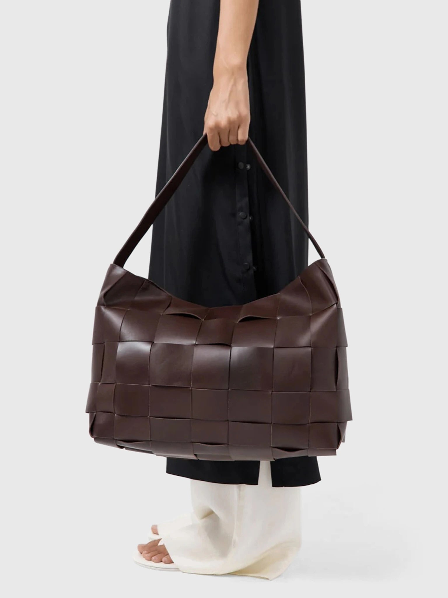 St. Agni Woven Large Tote - Saint Bernard