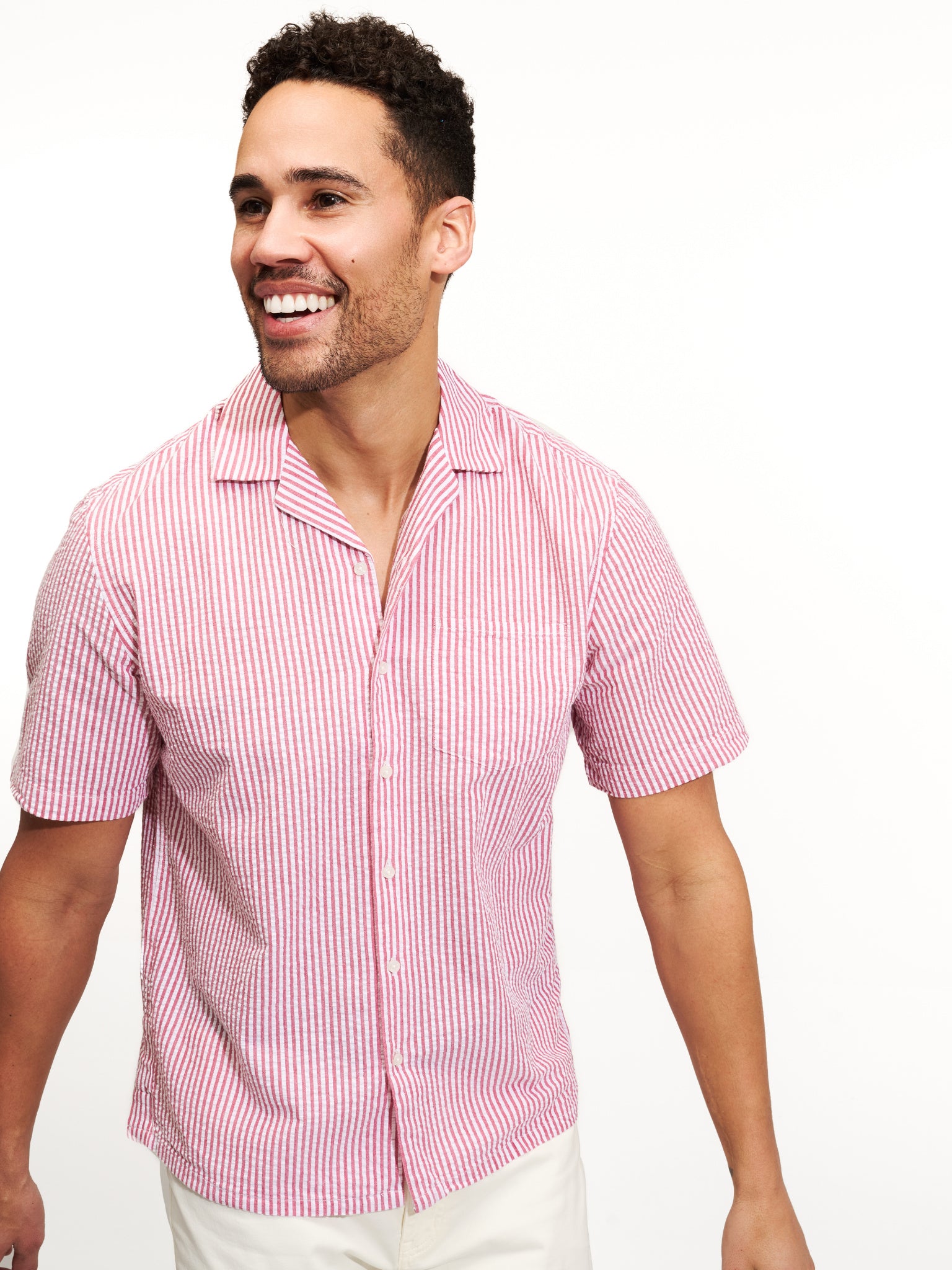 East Cape Men's Short Sleeve Seersucker Camp Shirt - Saint Bernard