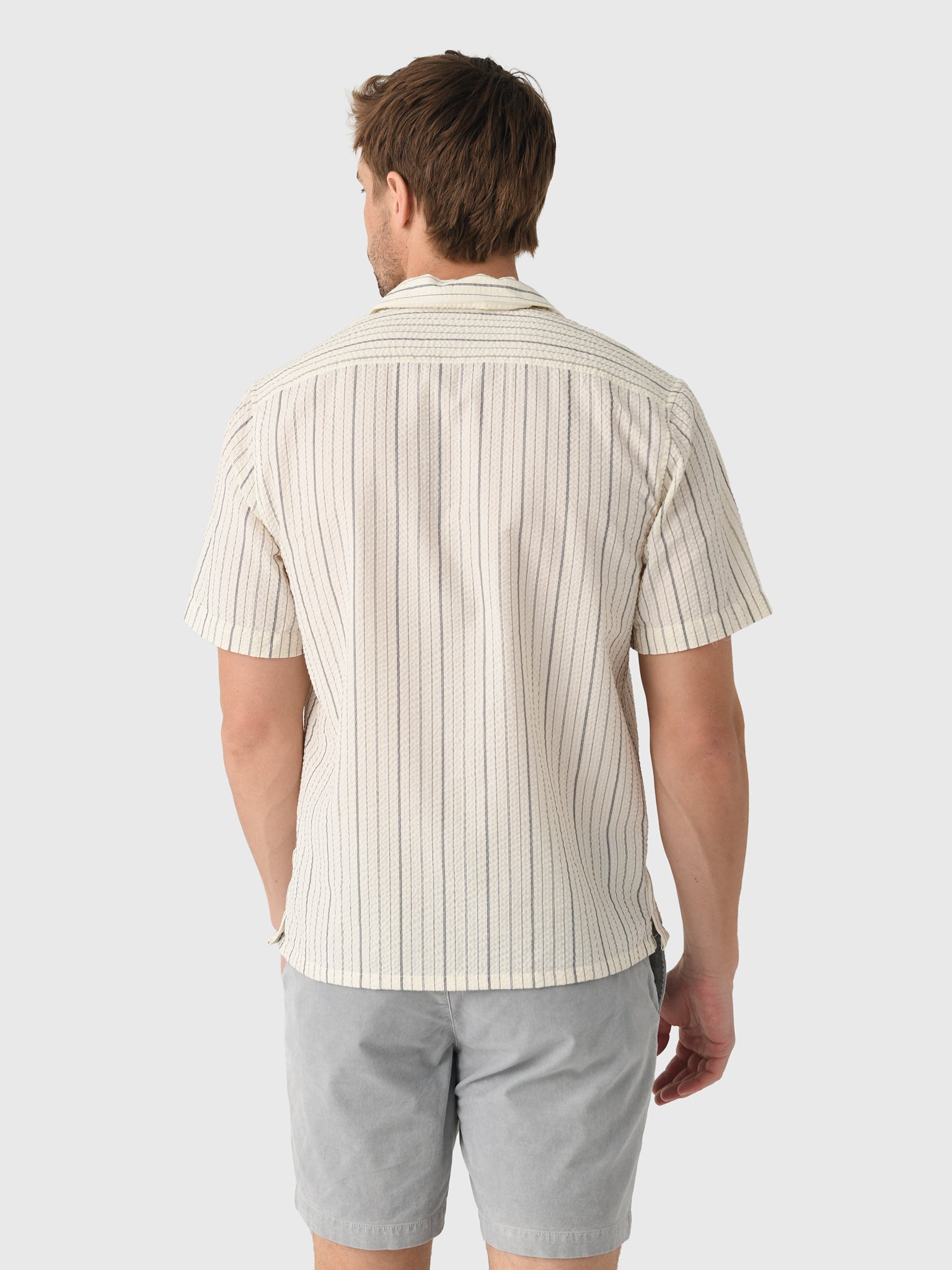 East Cape Men's Short Sleeve Seersucker Camp Shirt - Saint Bernard