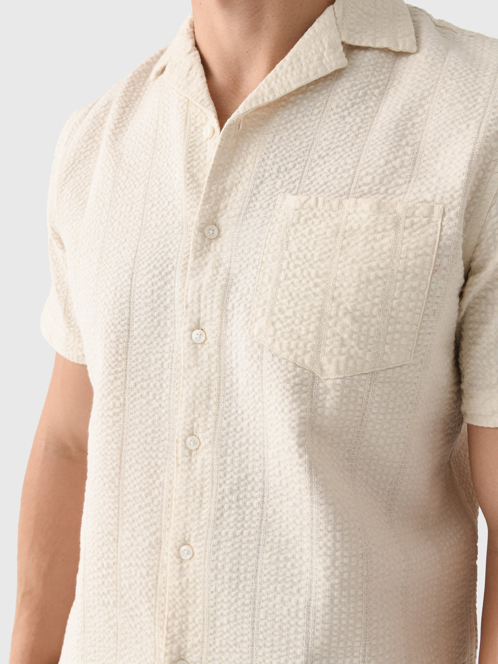 East Cape Men's Short Sleeve Seersucker Camp Shirt - Saint Bernard